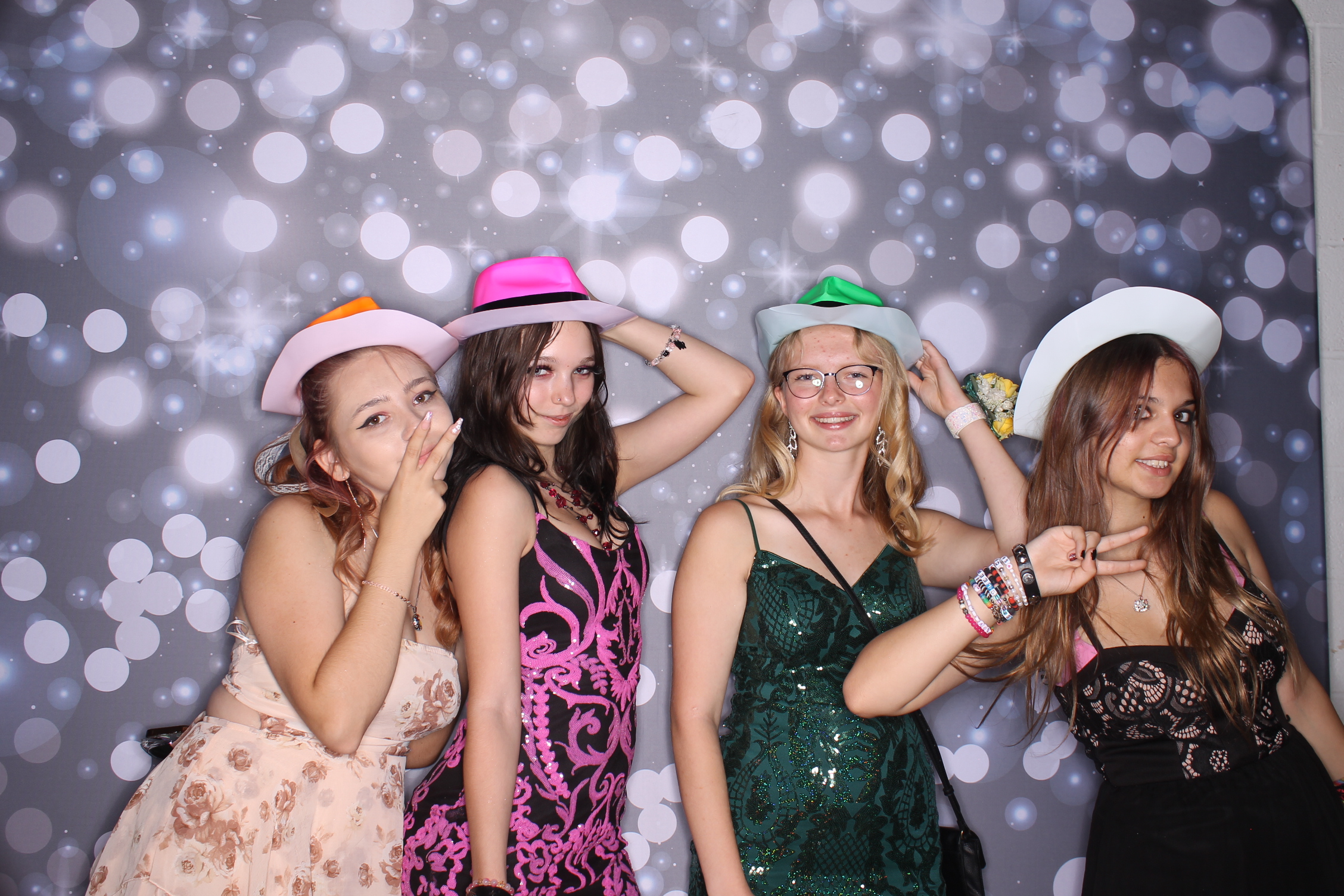 Deer Park Homecoming | View more photos from the event at gallery.photoboothcincy.com/u/PhotoBoothCincy/Deer-Park-Homecoming