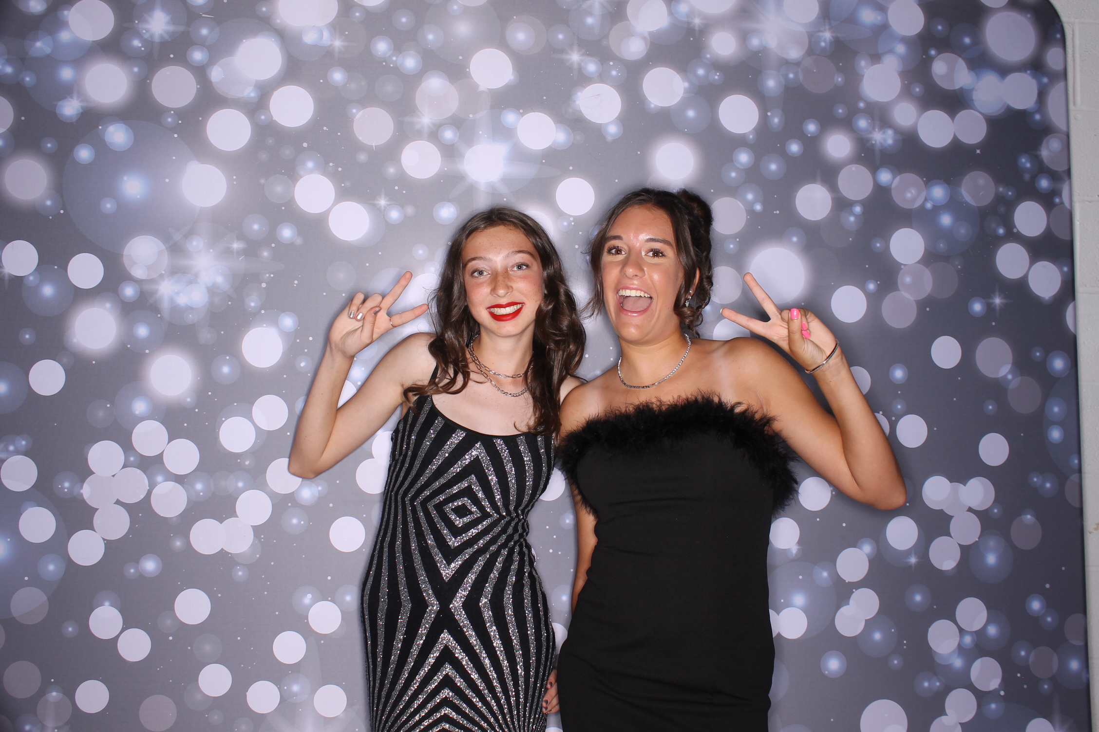 Deer Park Homecoming | View more photos from the event at gallery.photoboothcincy.com/u/PhotoBoothCincy/Deer-Park-Homecoming