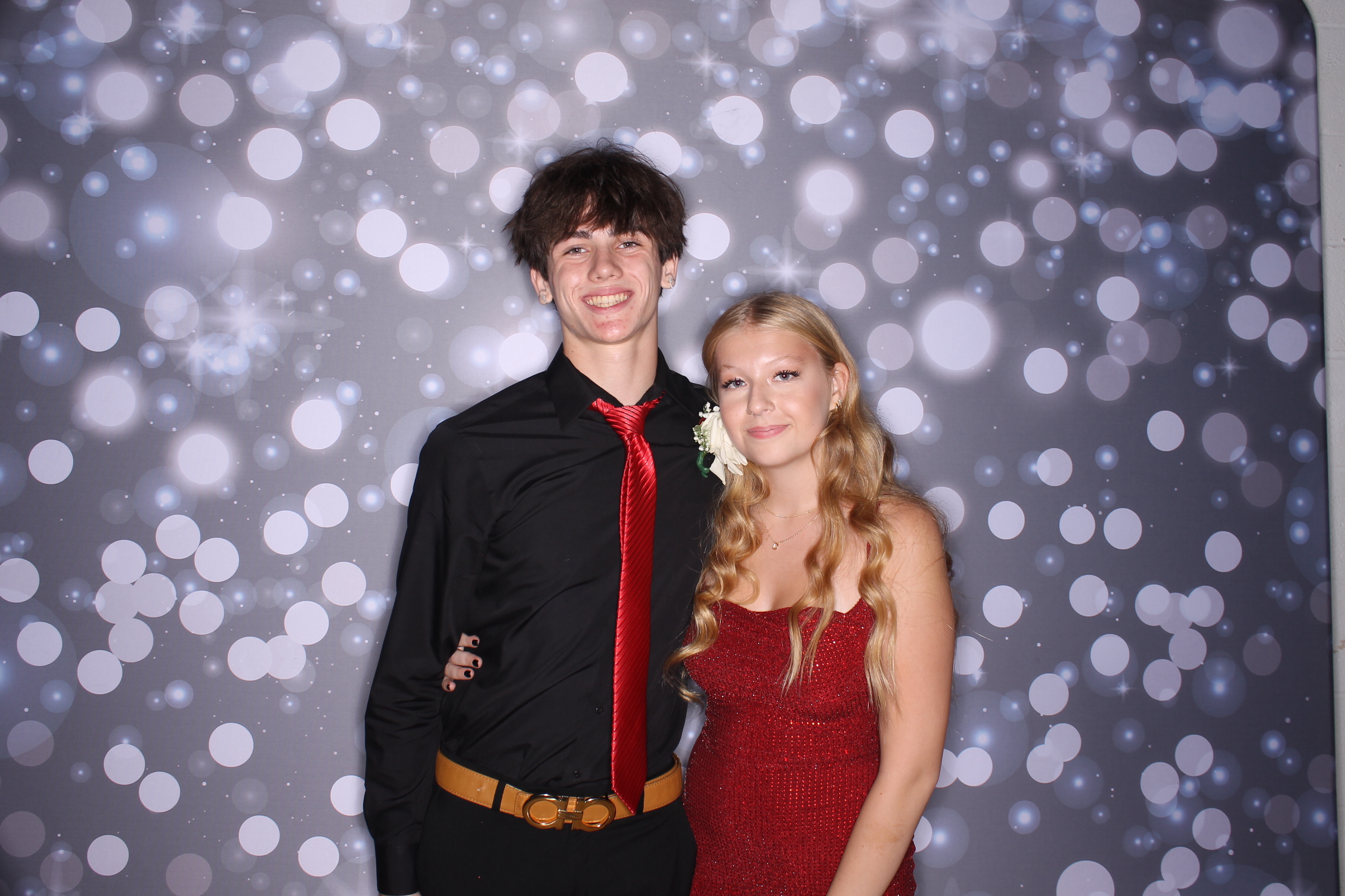 Deer Park Homecoming | View more photos from the event at gallery.photoboothcincy.com/u/PhotoBoothCincy/Deer-Park-Homecoming