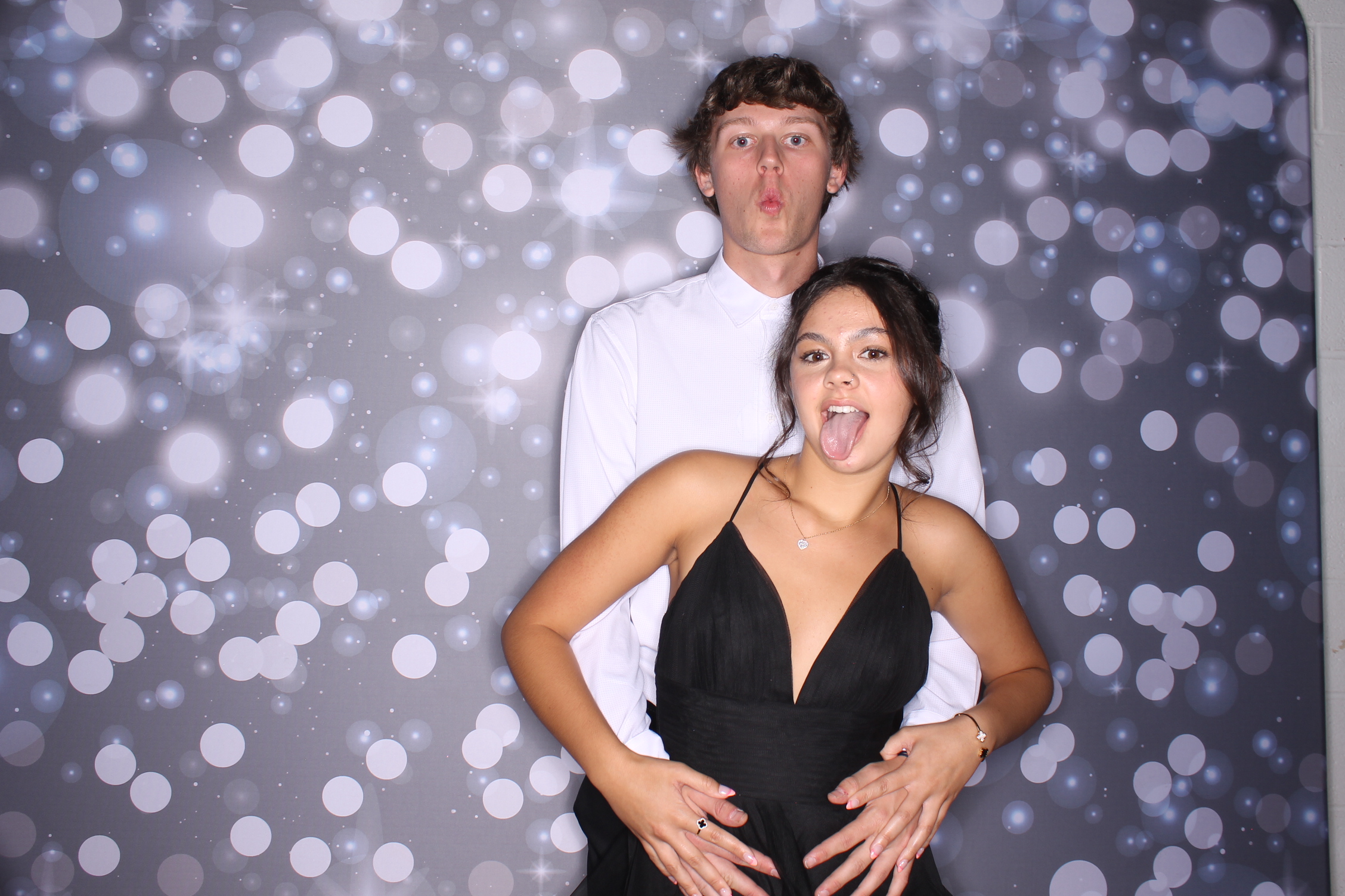 Deer Park Homecoming | View more photos from the event at gallery.photoboothcincy.com/u/PhotoBoothCincy/Deer-Park-Homecoming