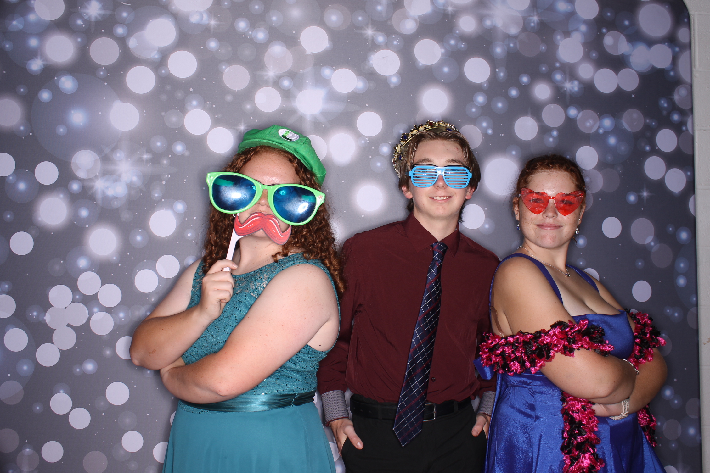 Deer Park Homecoming | View more photos from the event at gallery.photoboothcincy.com/u/PhotoBoothCincy/Deer-Park-Homecoming