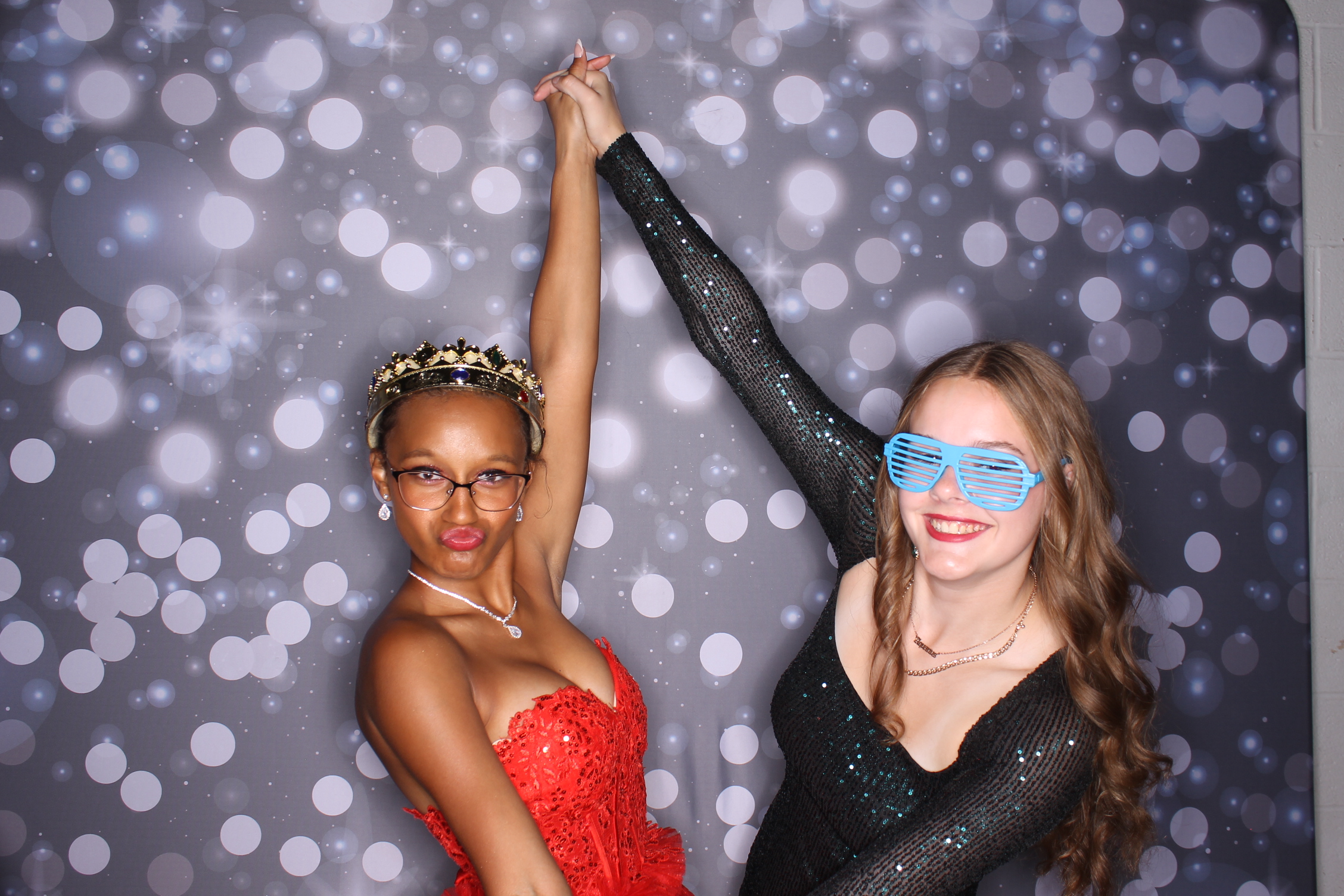 Deer Park Homecoming | View more photos from the event at gallery.photoboothcincy.com/u/PhotoBoothCincy/Deer-Park-Homecoming