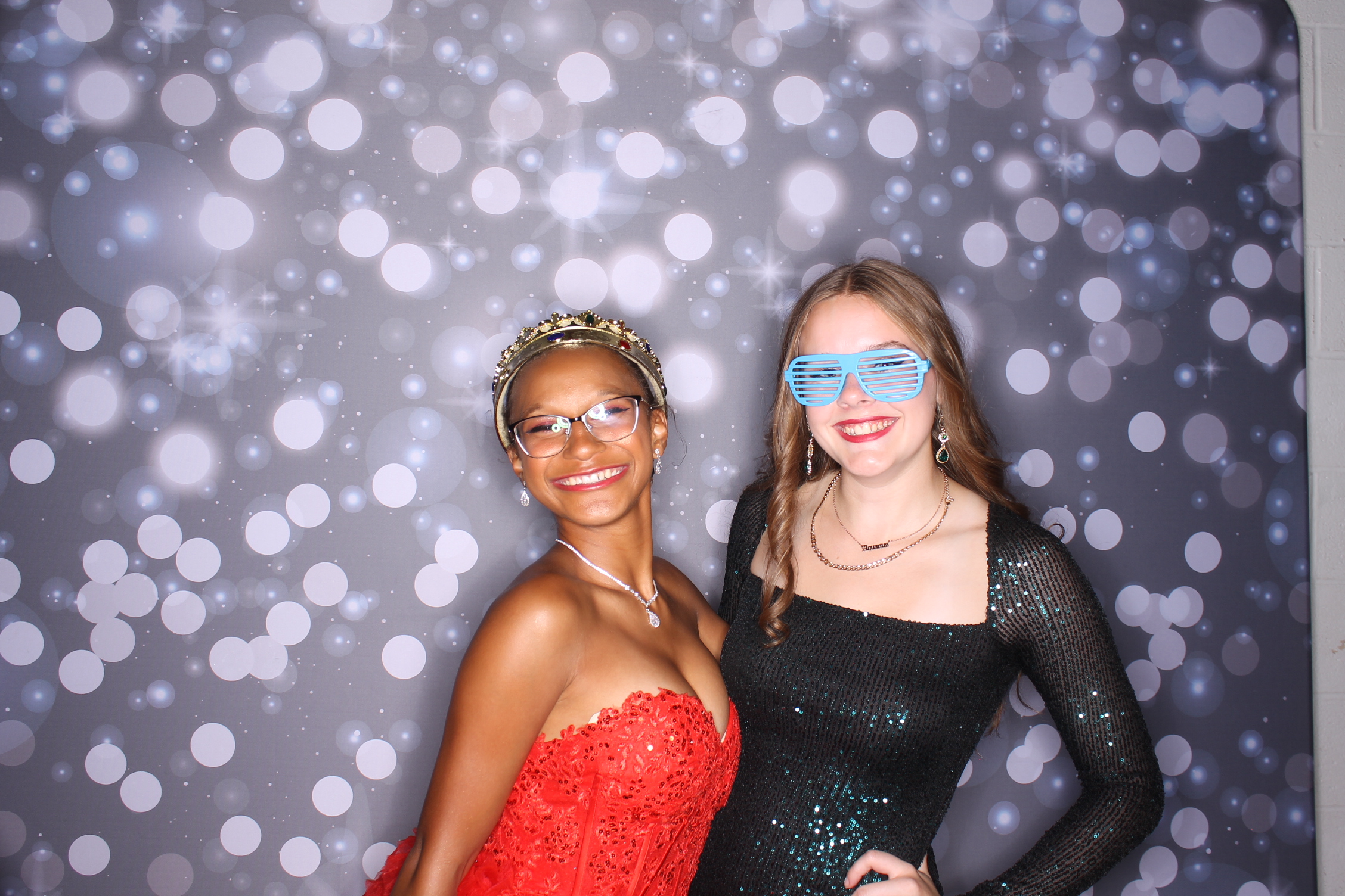 Deer Park Homecoming | View more photos from the event at gallery.photoboothcincy.com/u/PhotoBoothCincy/Deer-Park-Homecoming