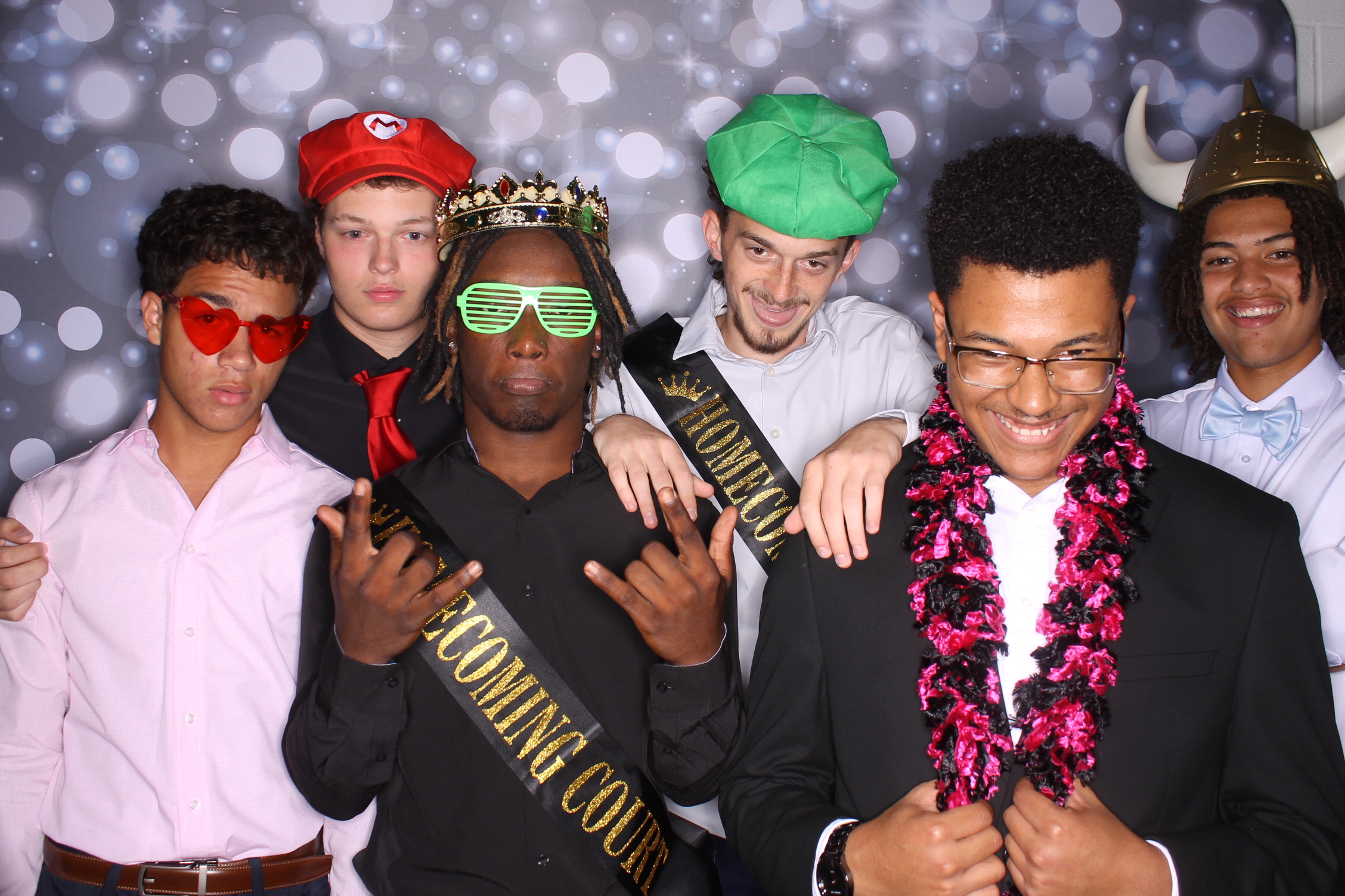 Deer Park Homecoming | View more photos from the event at gallery.photoboothcincy.com/u/PhotoBoothCincy/Deer-Park-Homecoming