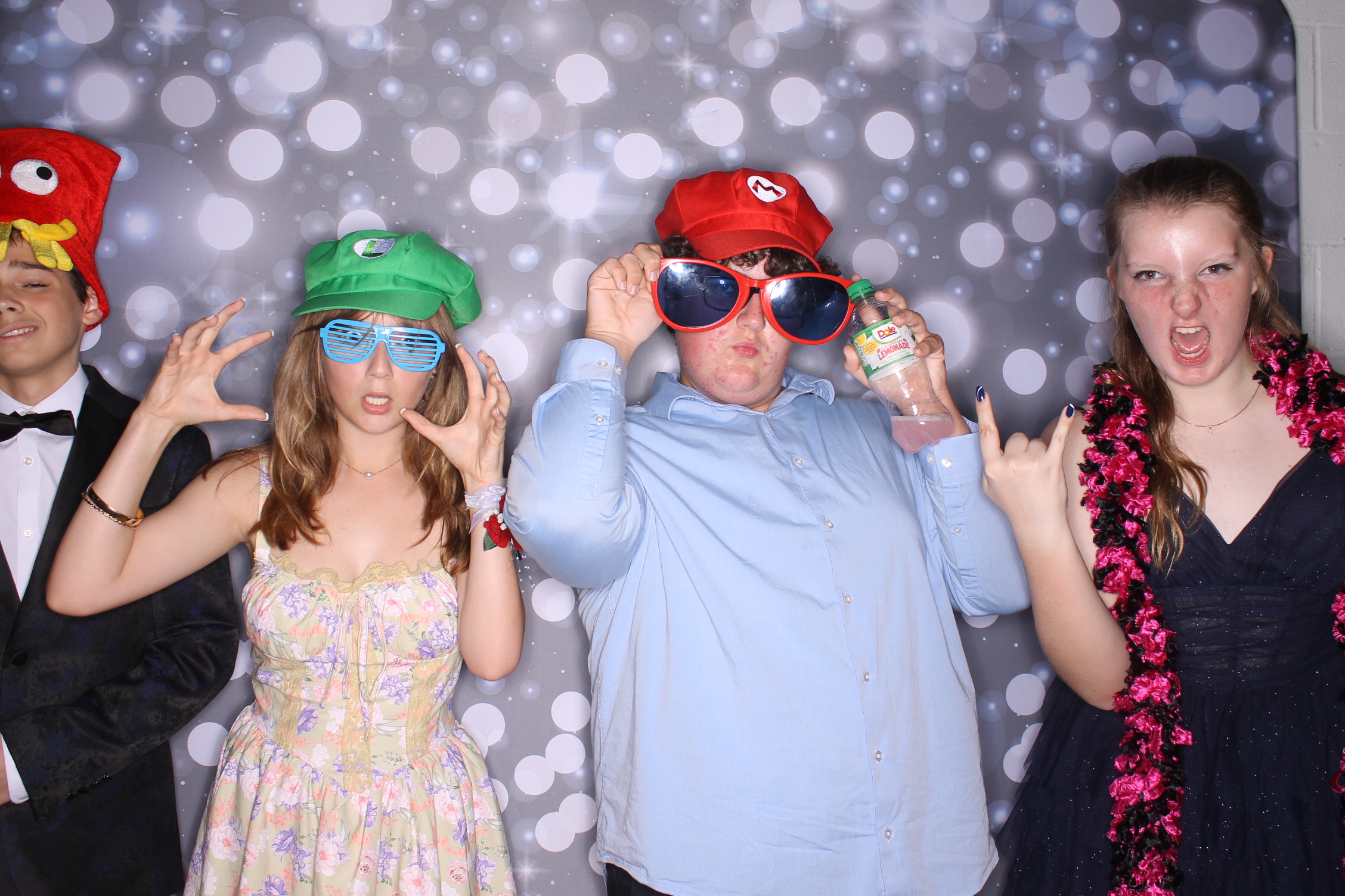 Deer Park Homecoming | View more photos from the event at gallery.photoboothcincy.com/u/PhotoBoothCincy/Deer-Park-Homecoming