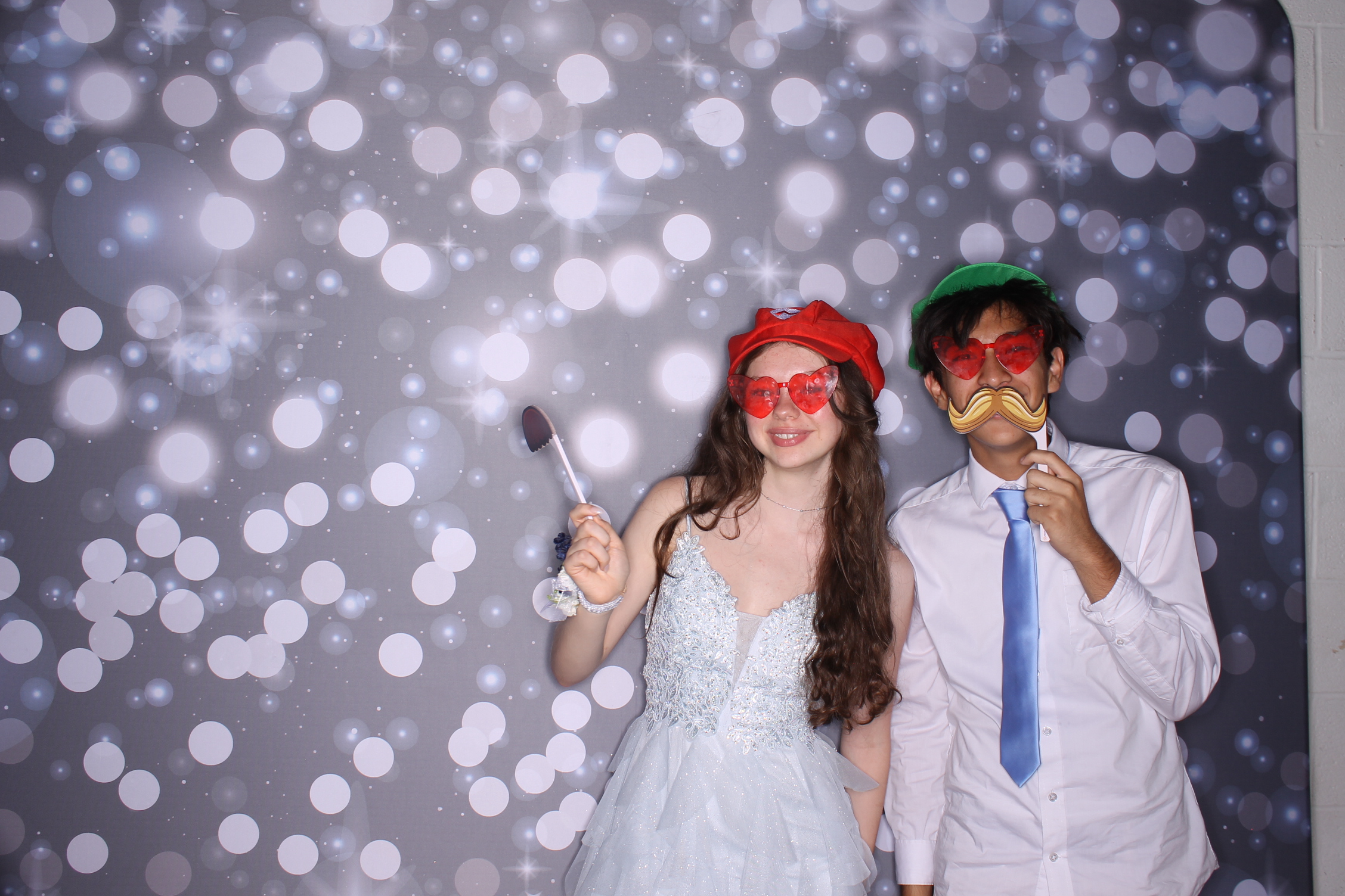 Deer Park Homecoming | View more photos from the event at gallery.photoboothcincy.com/u/PhotoBoothCincy/Deer-Park-Homecoming