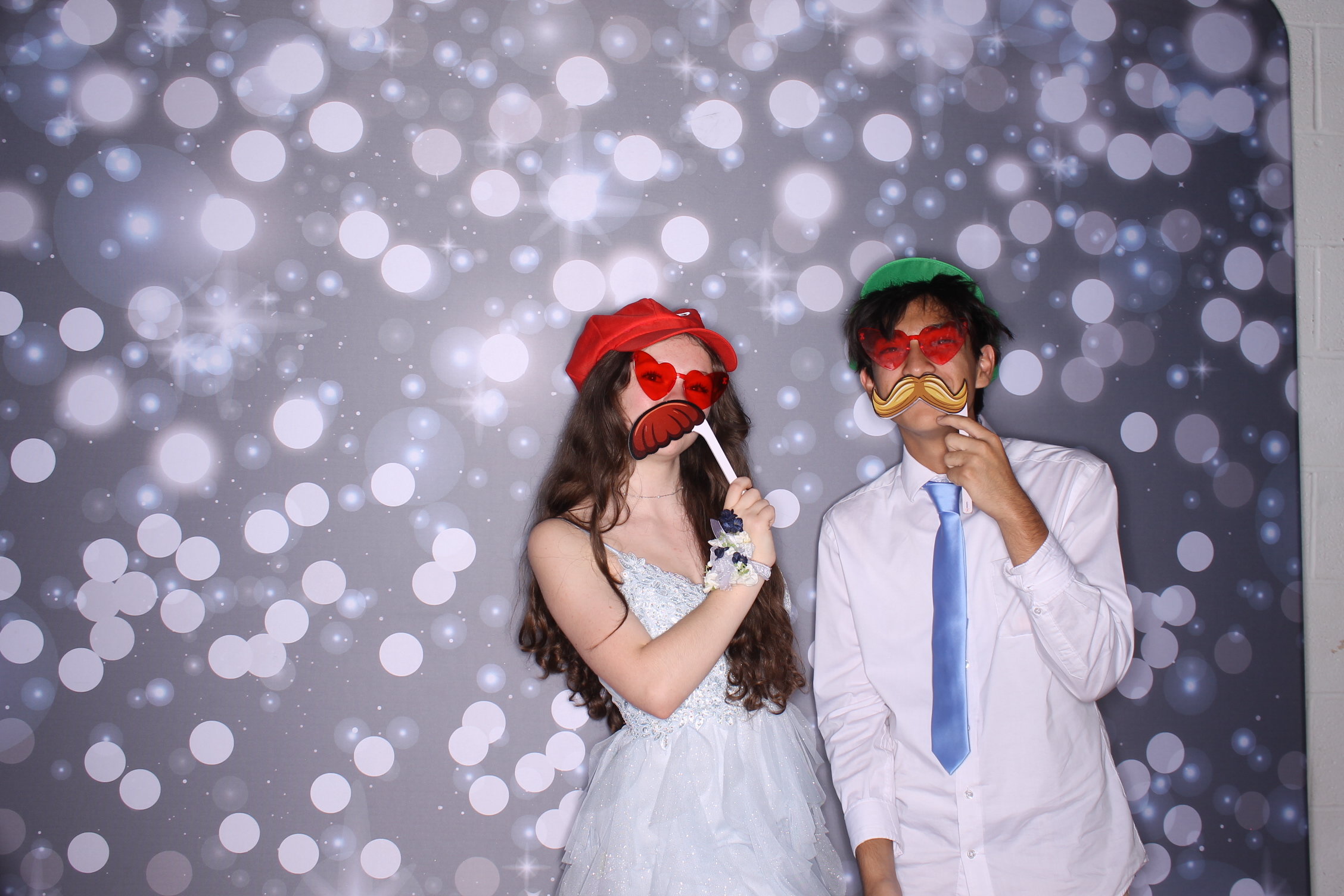 Deer Park Homecoming | View more photos from the event at gallery.photoboothcincy.com/u/PhotoBoothCincy/Deer-Park-Homecoming