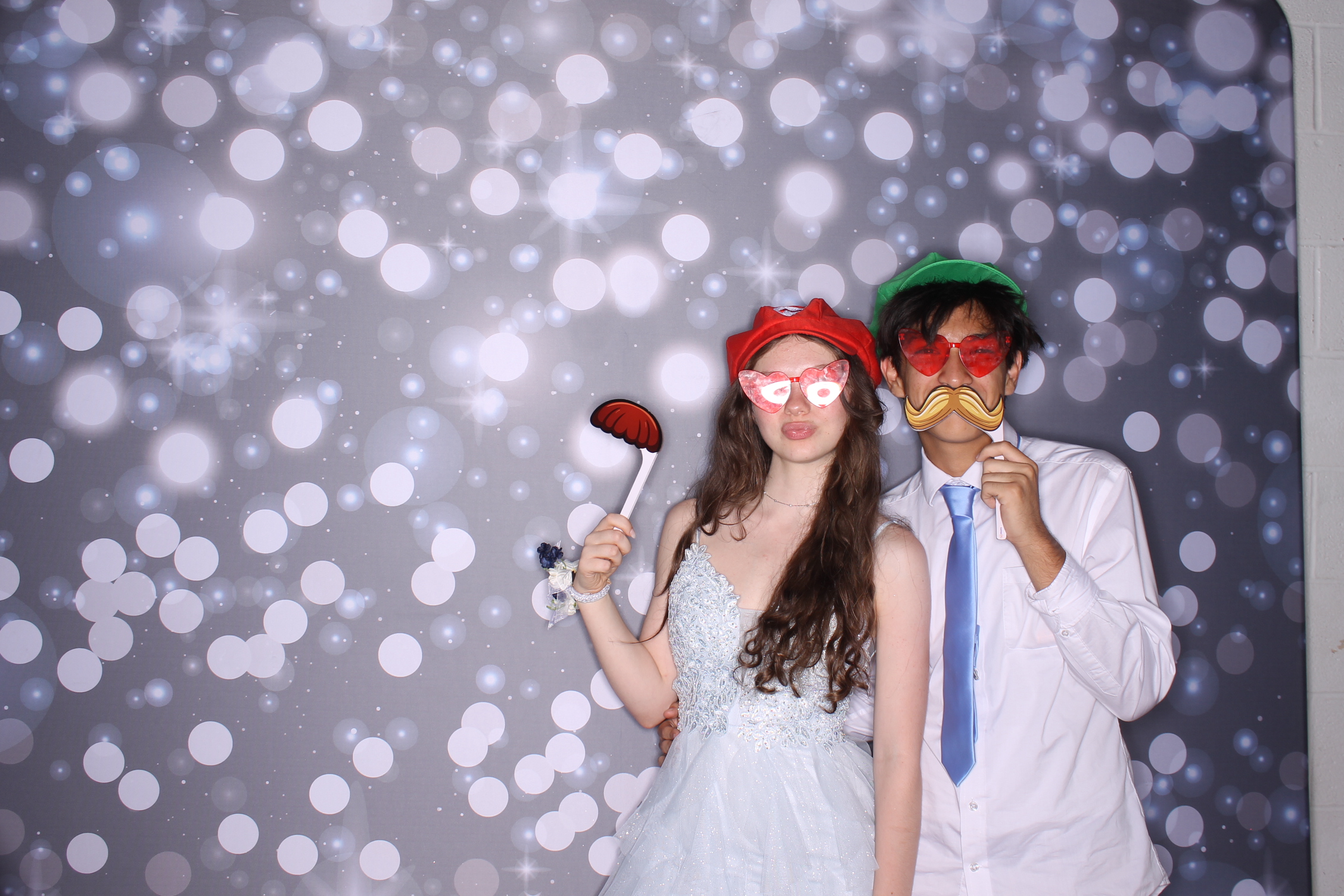 Deer Park Homecoming | View more photos from the event at gallery.photoboothcincy.com/u/PhotoBoothCincy/Deer-Park-Homecoming