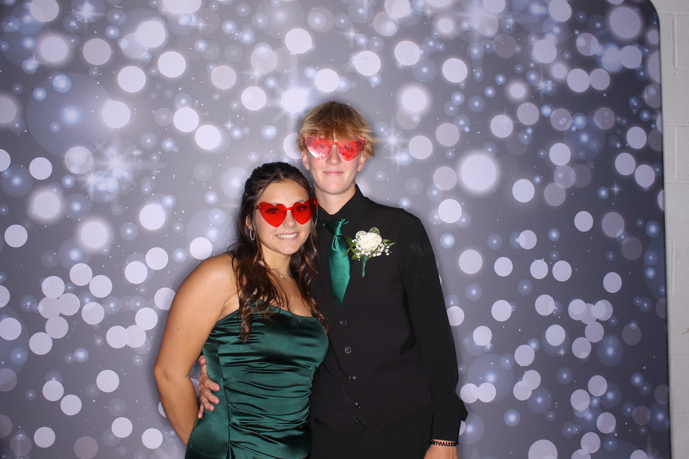 Deer Park Homecoming | View more photos from the event at gallery.photoboothcincy.com/u/PhotoBoothCincy/Deer-Park-Homecoming