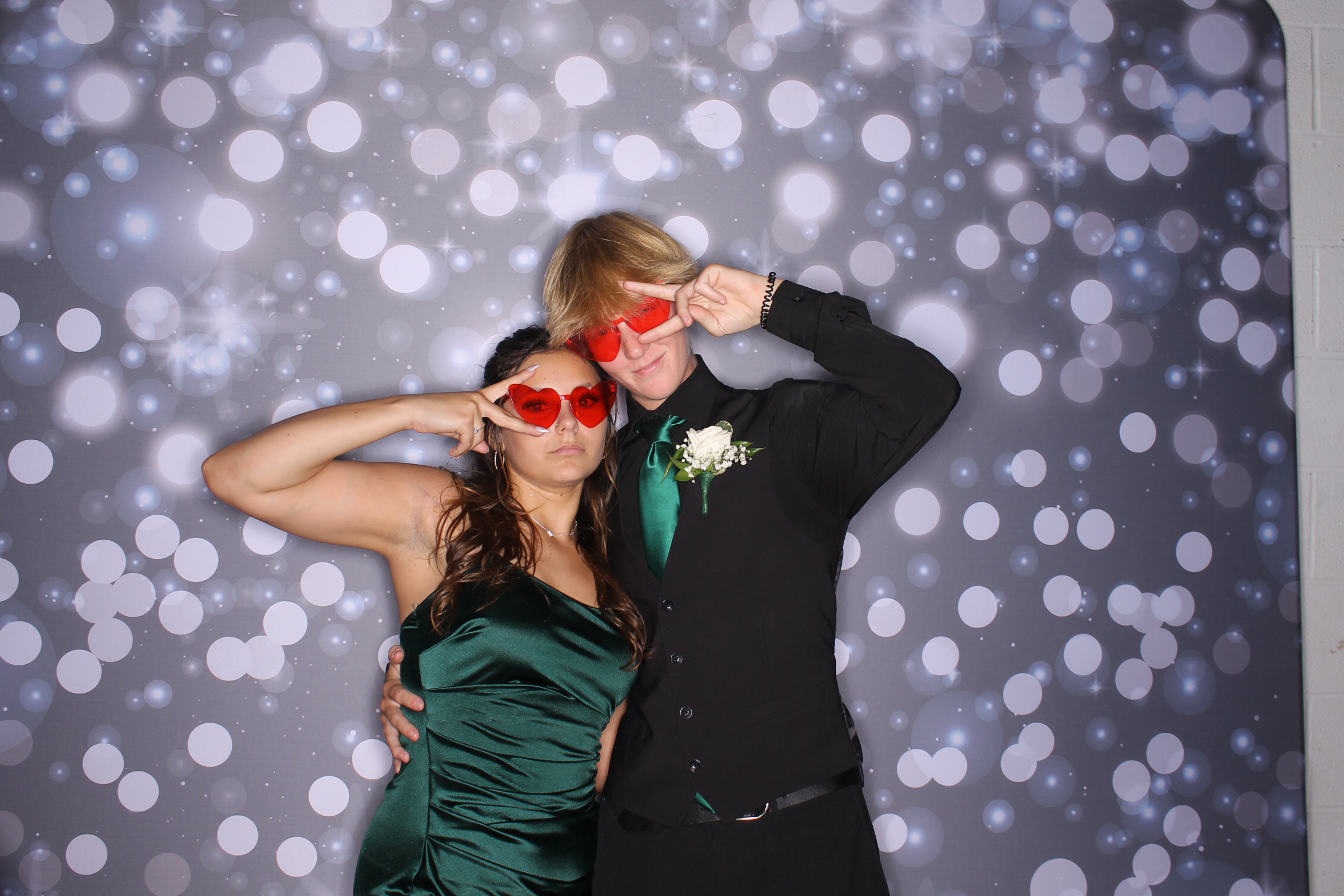 Deer Park Homecoming | View more photos from the event at gallery.photoboothcincy.com/u/PhotoBoothCincy/Deer-Park-Homecoming