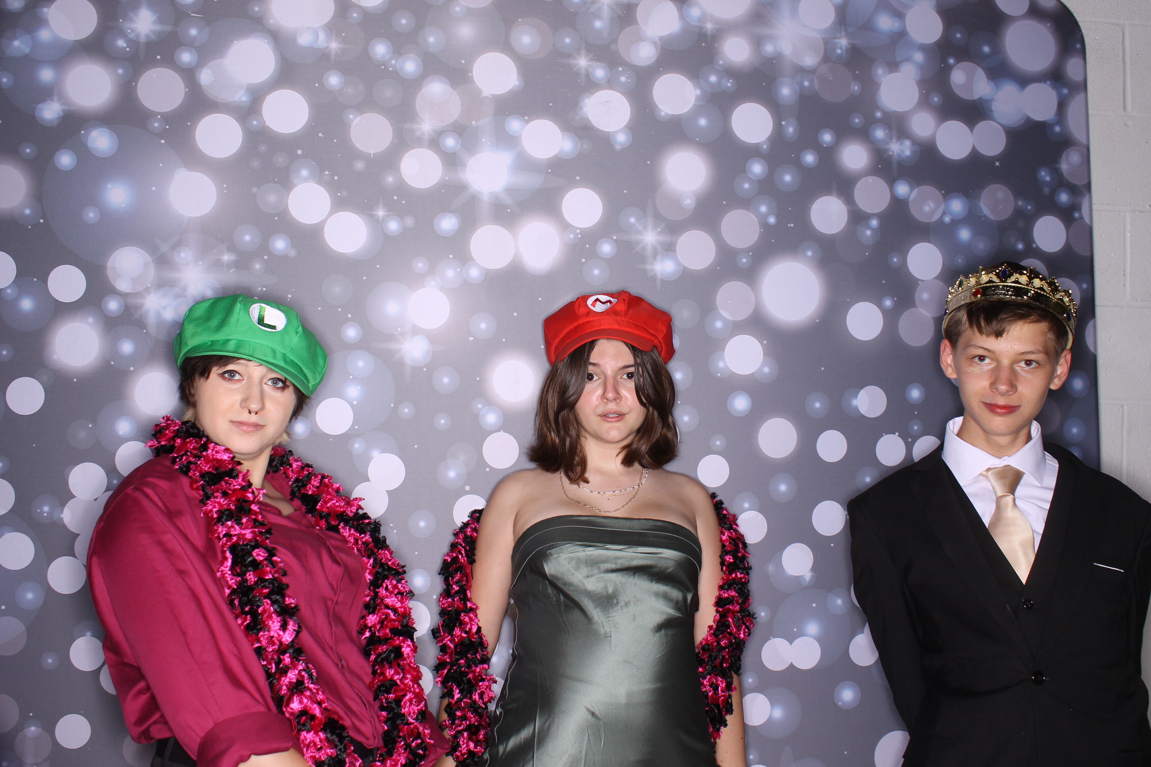 Deer Park Homecoming | View more photos from the event at gallery.photoboothcincy.com/u/PhotoBoothCincy/Deer-Park-Homecoming