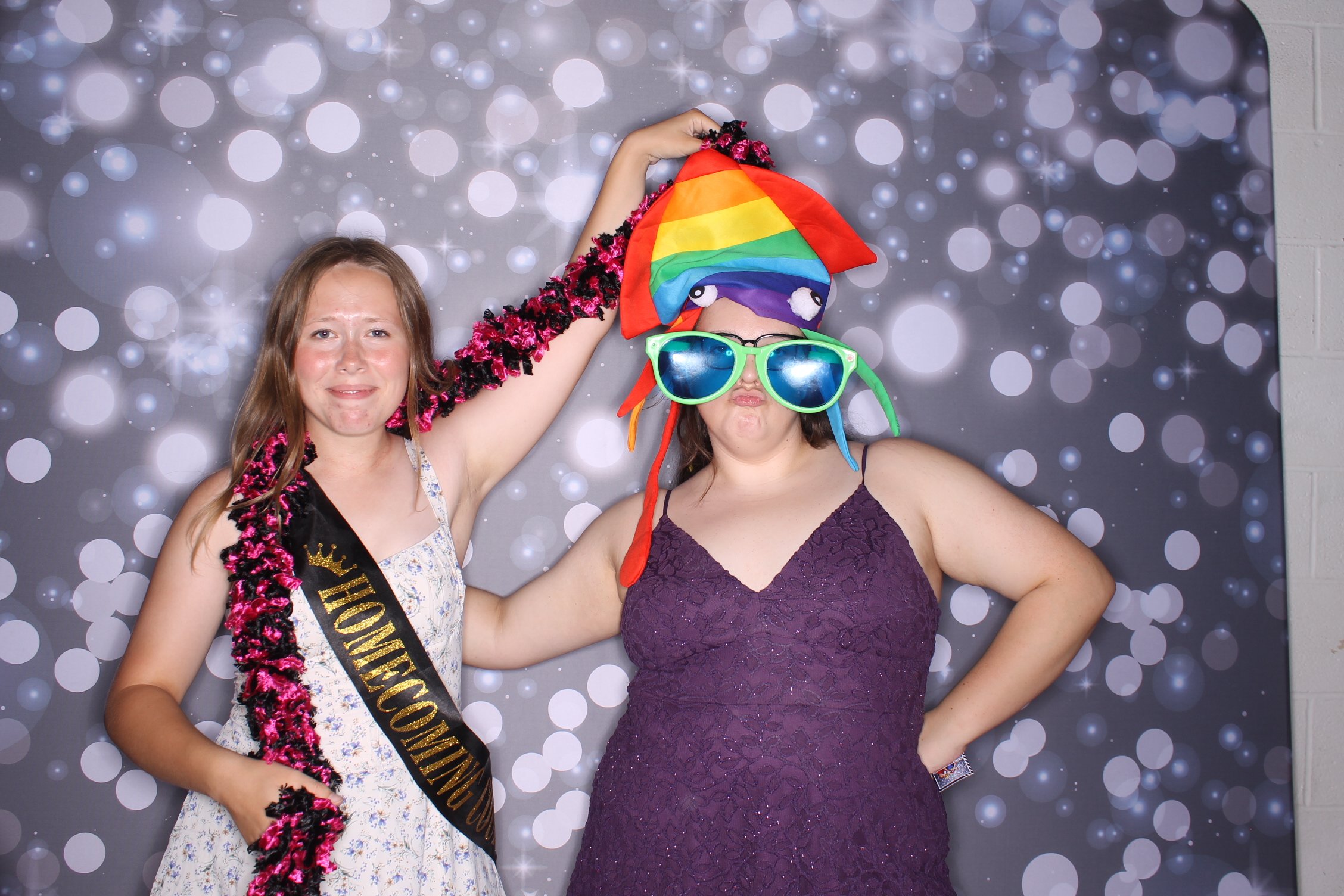 Deer Park Homecoming | View more photos from the event at gallery.photoboothcincy.com/u/PhotoBoothCincy/Deer-Park-Homecoming