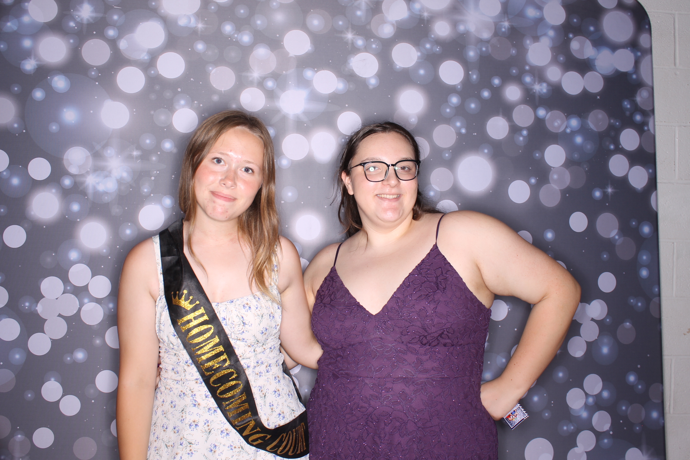 Deer Park Homecoming | View more photos from the event at gallery.photoboothcincy.com/u/PhotoBoothCincy/Deer-Park-Homecoming