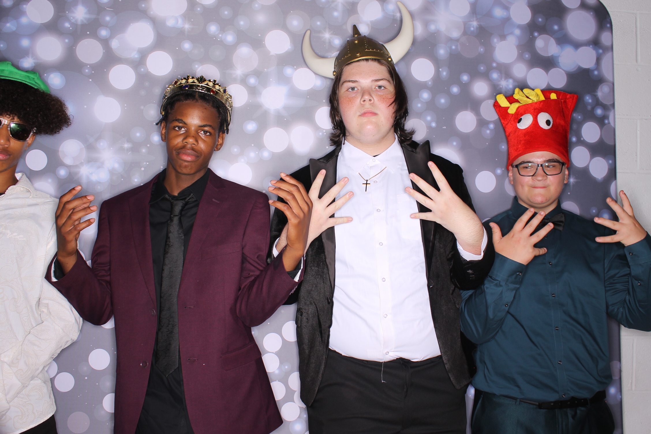 Deer Park Homecoming | View more photos from the event at gallery.photoboothcincy.com/u/PhotoBoothCincy/Deer-Park-Homecoming