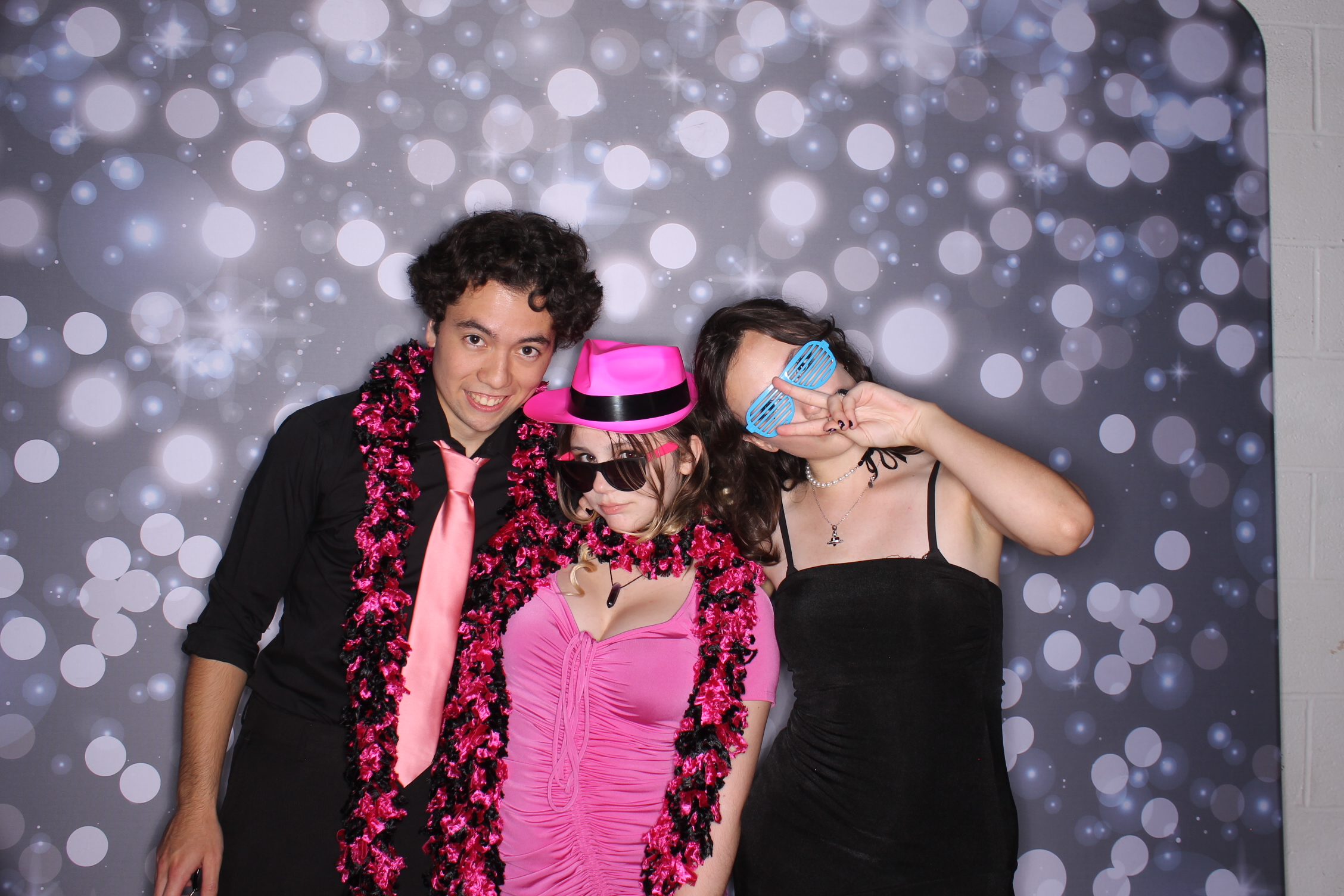 Deer Park Homecoming | View more photos from the event at gallery.photoboothcincy.com/u/PhotoBoothCincy/Deer-Park-Homecoming
