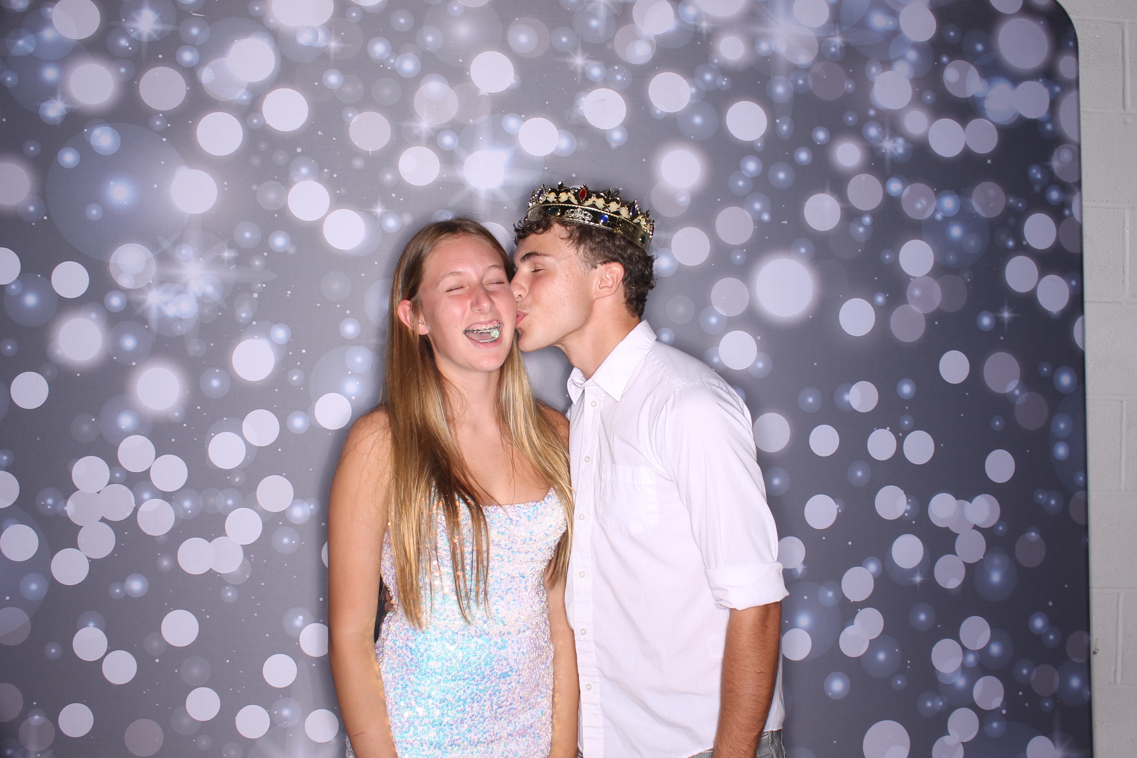 Deer Park Homecoming | View more photos from the event at gallery.photoboothcincy.com/u/PhotoBoothCincy/Deer-Park-Homecoming