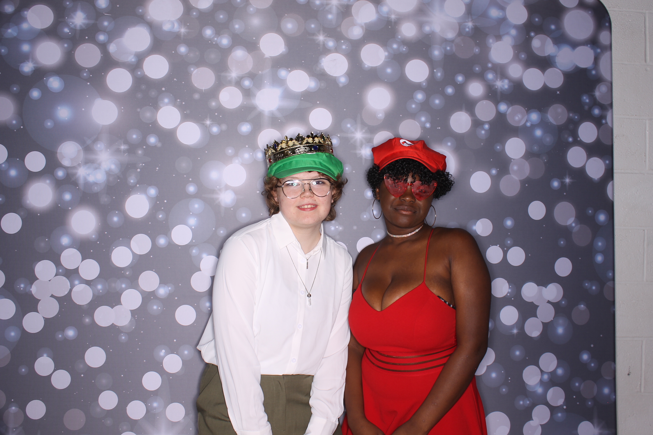 Deer Park Homecoming | View more photos from the event at gallery.photoboothcincy.com/u/PhotoBoothCincy/Deer-Park-Homecoming
