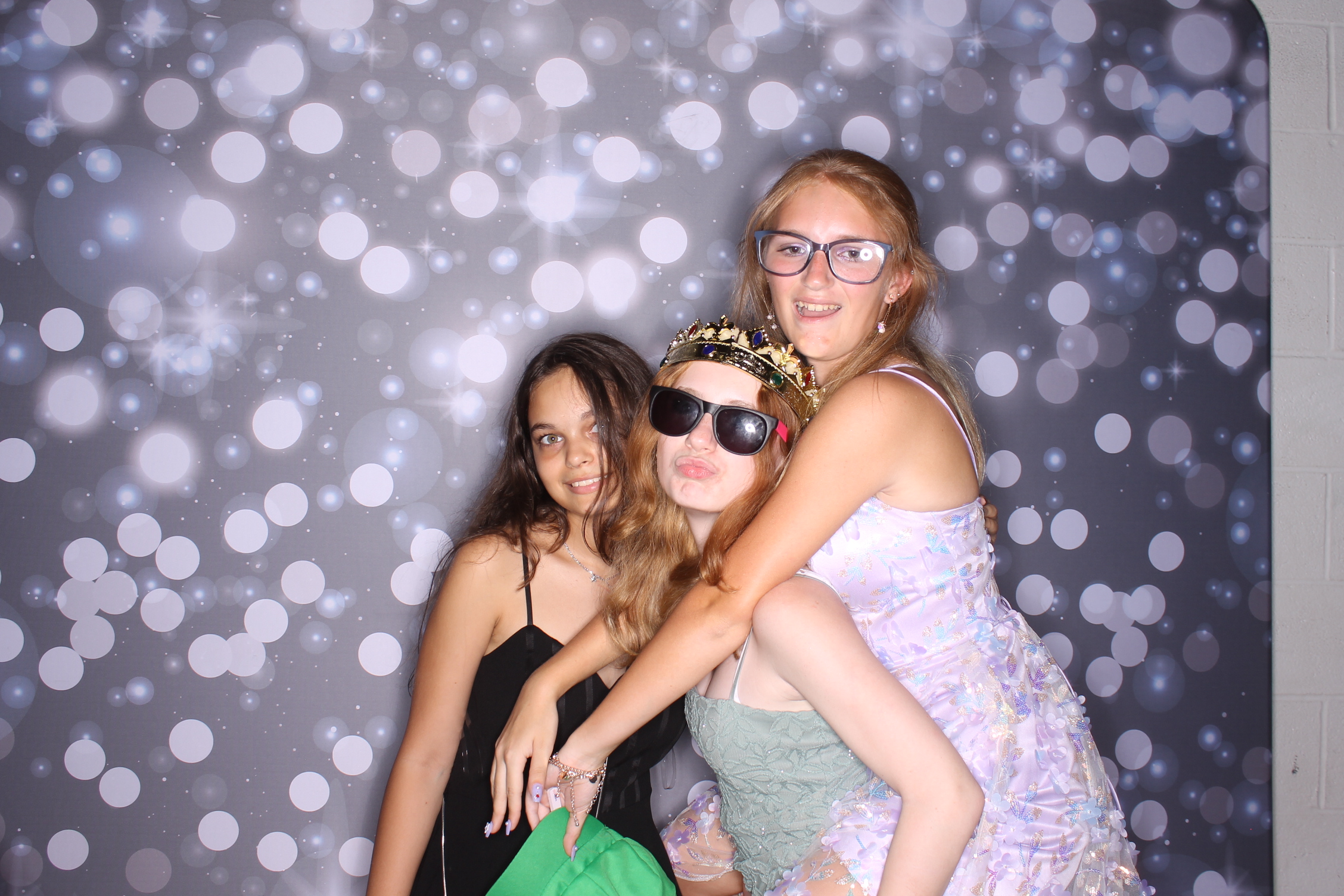 Deer Park Homecoming | View more photos from the event at gallery.photoboothcincy.com/u/PhotoBoothCincy/Deer-Park-Homecoming