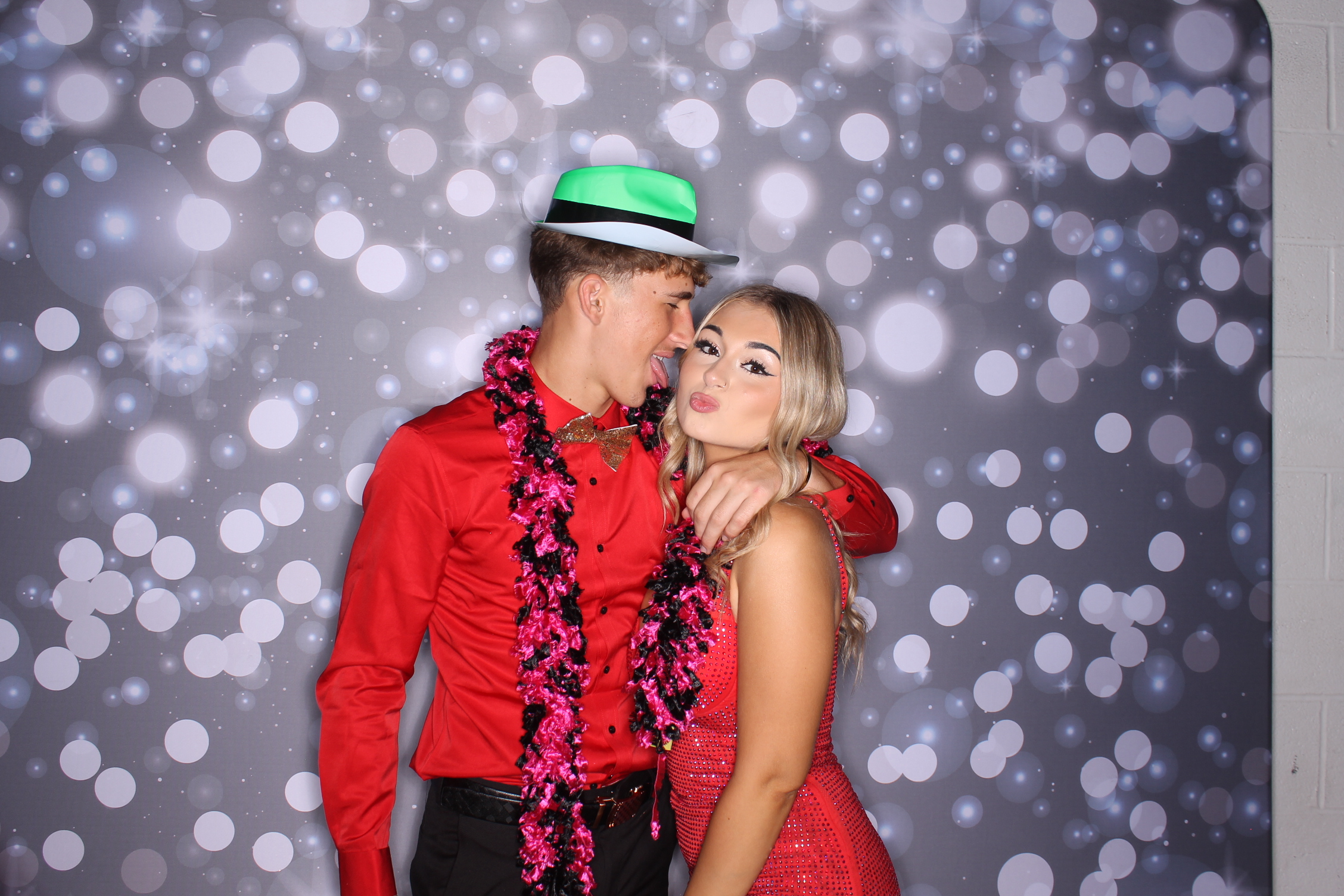 Deer Park Homecoming | View more photos from the event at gallery.photoboothcincy.com/u/PhotoBoothCincy/Deer-Park-Homecoming