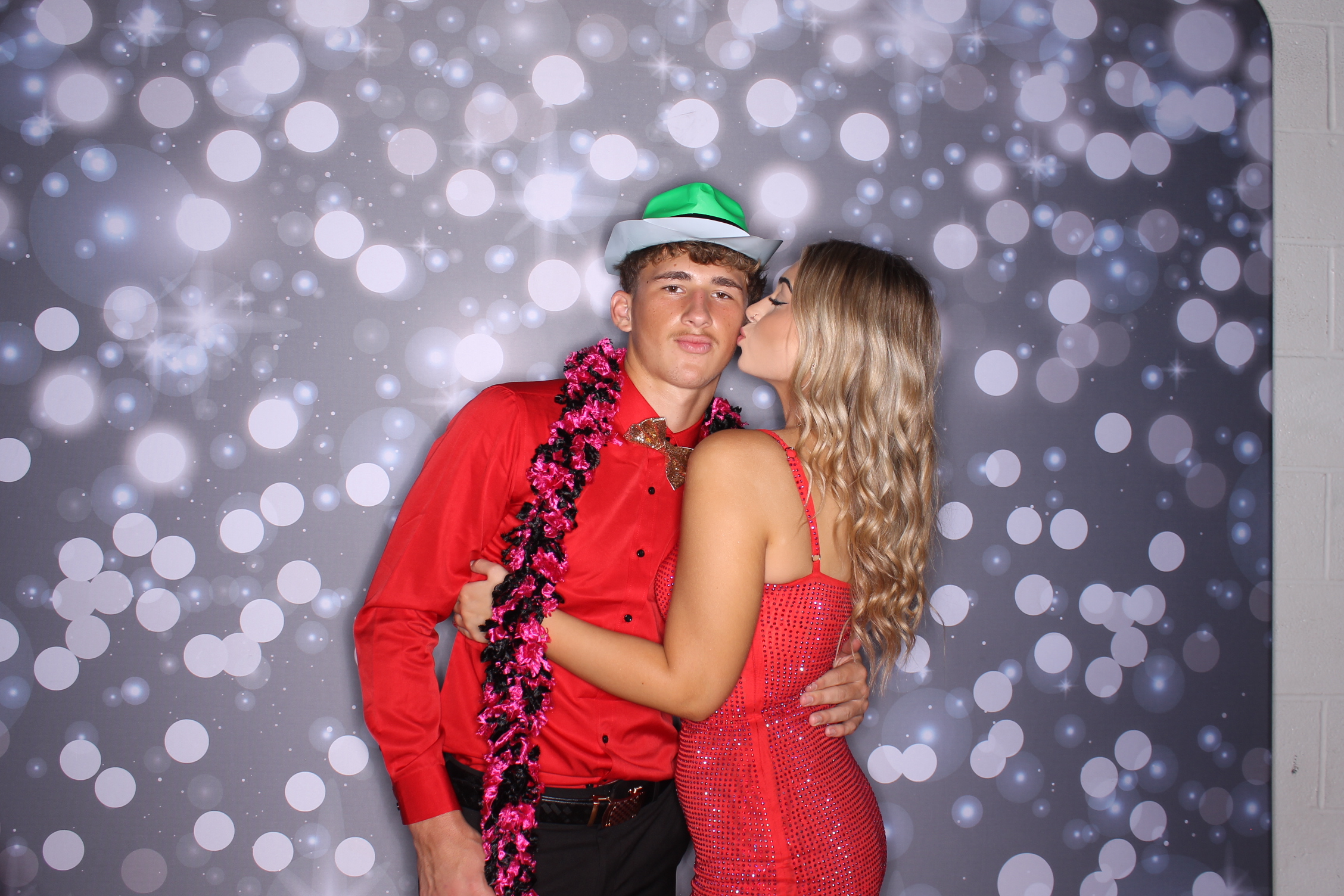 Deer Park Homecoming | View more photos from the event at gallery.photoboothcincy.com/u/PhotoBoothCincy/Deer-Park-Homecoming