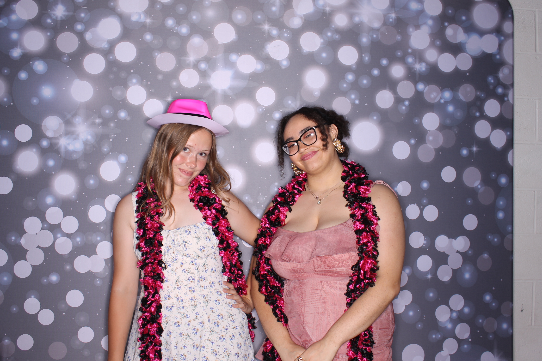 Deer Park Homecoming | View more photos from the event at gallery.photoboothcincy.com/u/PhotoBoothCincy/Deer-Park-Homecoming