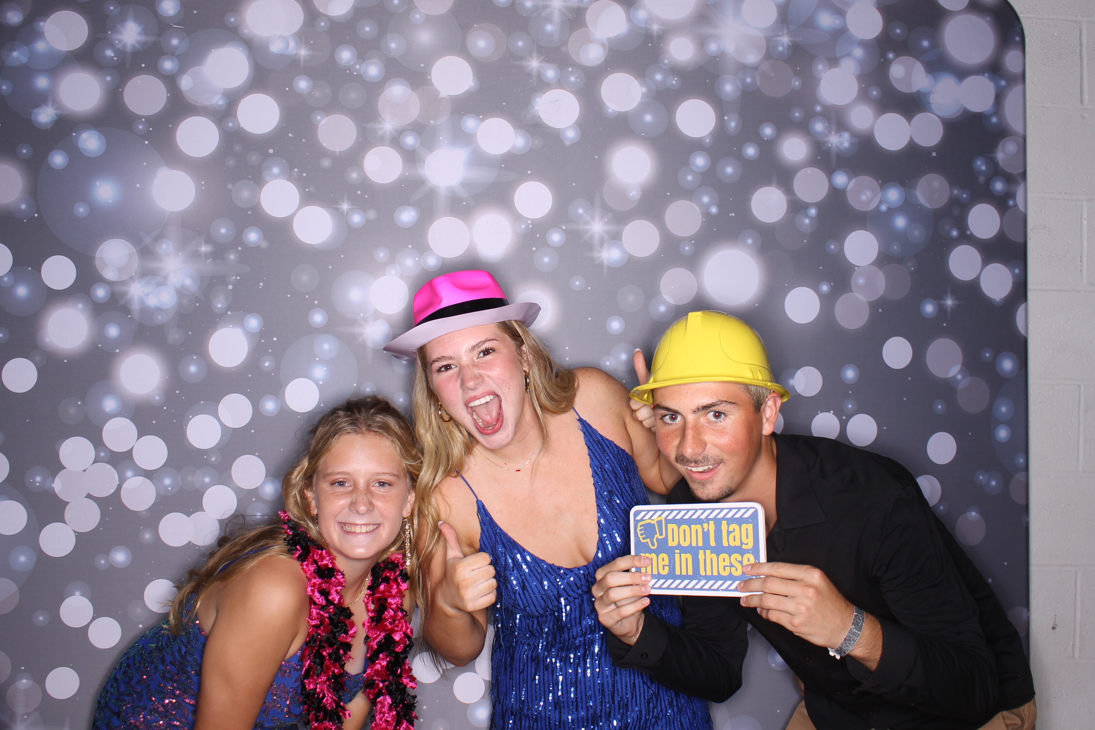 Deer Park Homecoming | View more photos from the event at gallery.photoboothcincy.com/u/PhotoBoothCincy/Deer-Park-Homecoming