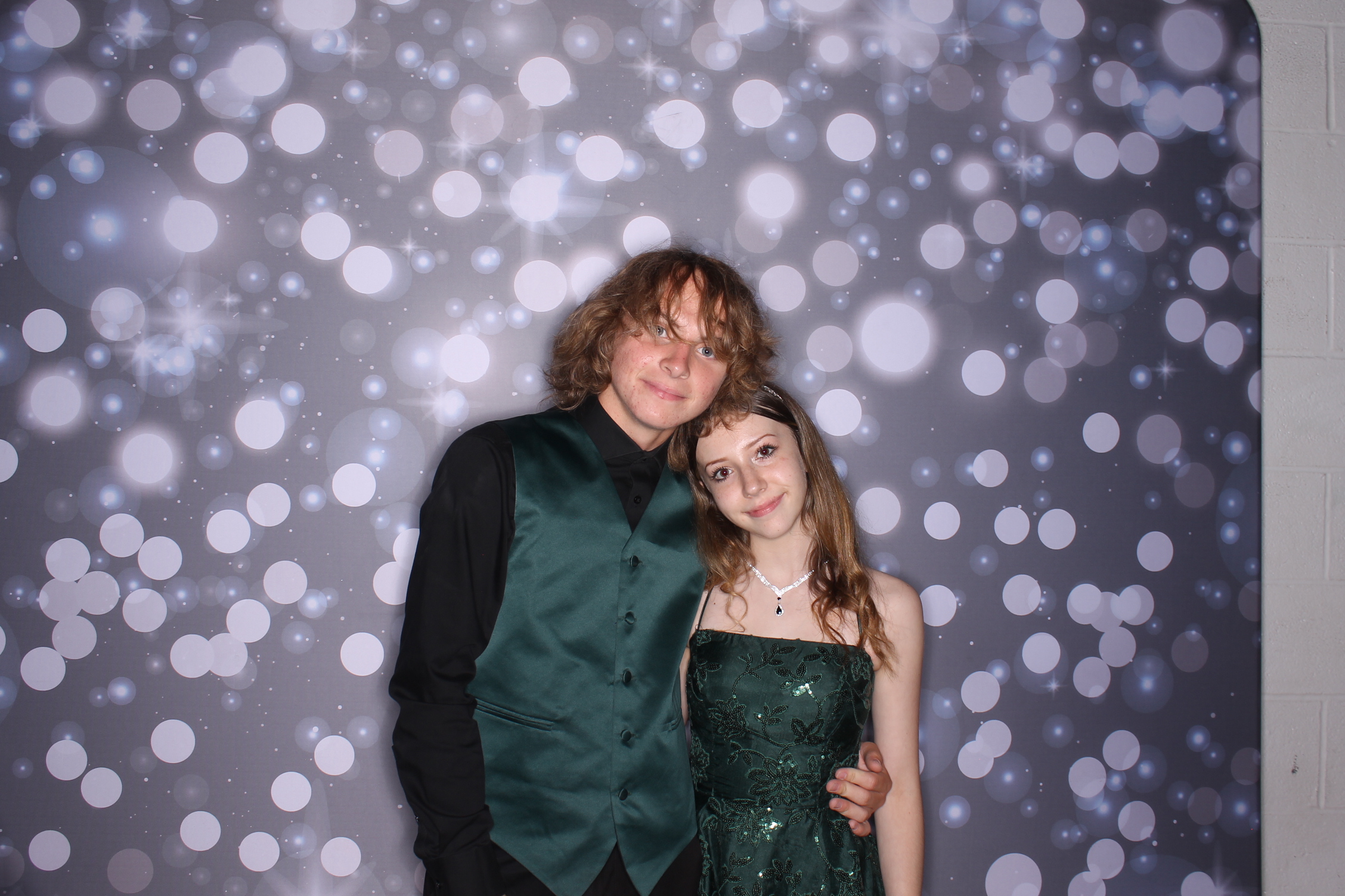 Deer Park Homecoming | View more photos from the event at gallery.photoboothcincy.com/u/PhotoBoothCincy/Deer-Park-Homecoming