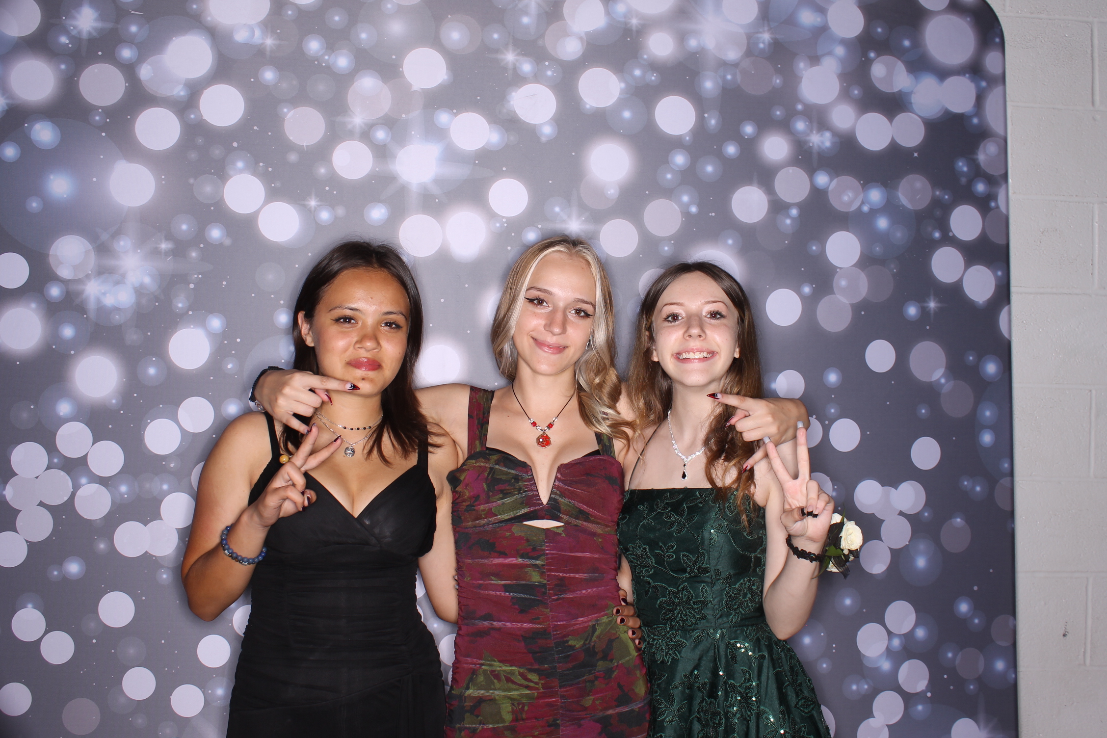 Deer Park Homecoming | View more photos from the event at gallery.photoboothcincy.com/u/PhotoBoothCincy/Deer-Park-Homecoming