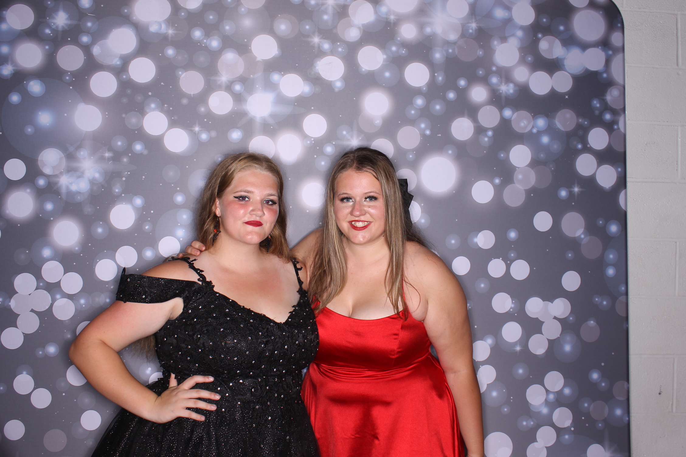 Deer Park Homecoming | View more photos from the event at gallery.photoboothcincy.com/u/PhotoBoothCincy/Deer-Park-Homecoming