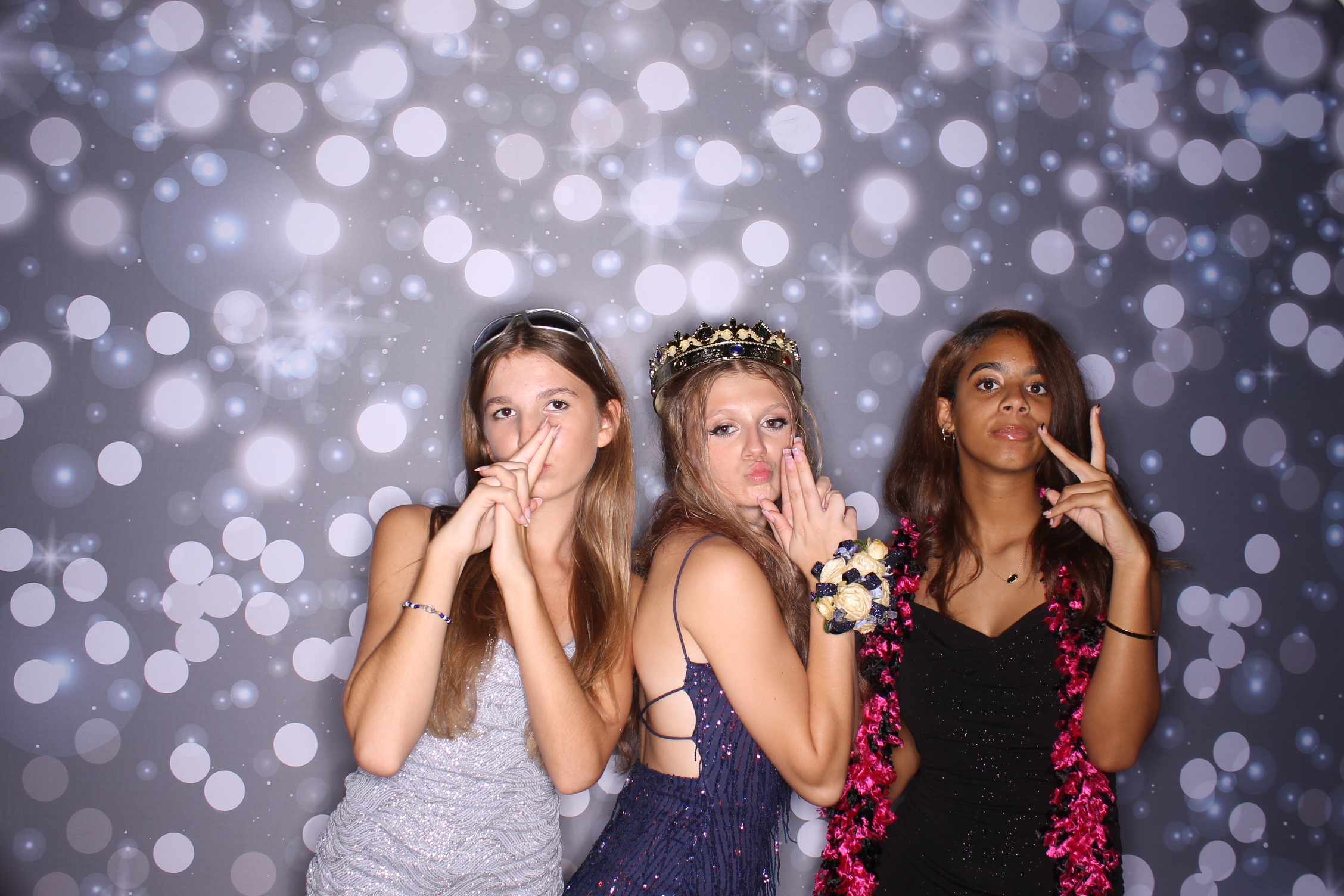 Deer Park Homecoming | View more photos from the event at gallery.photoboothcincy.com/u/PhotoBoothCincy/Deer-Park-Homecoming