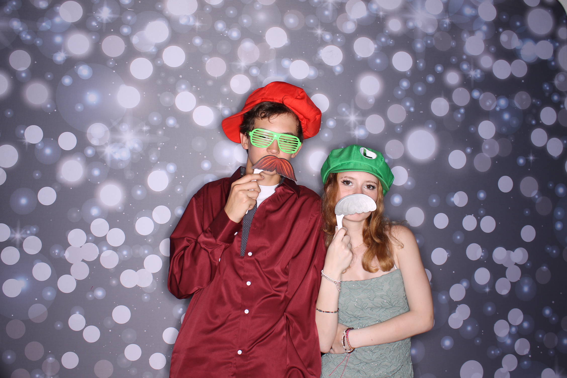 Deer Park Homecoming | View more photos from the event at gallery.photoboothcincy.com/u/PhotoBoothCincy/Deer-Park-Homecoming