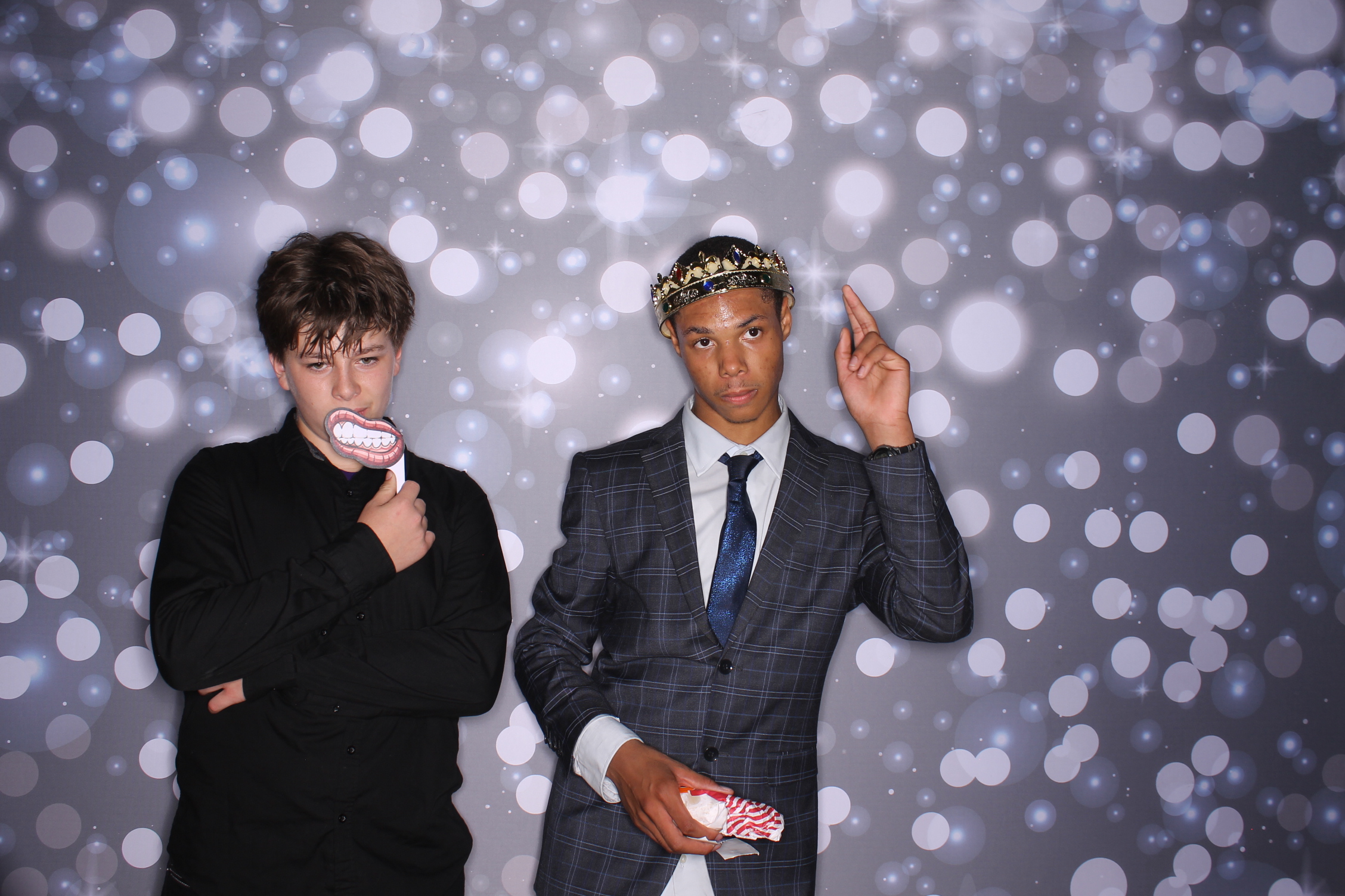 Deer Park Homecoming | View more photos from the event at gallery.photoboothcincy.com/u/PhotoBoothCincy/Deer-Park-Homecoming