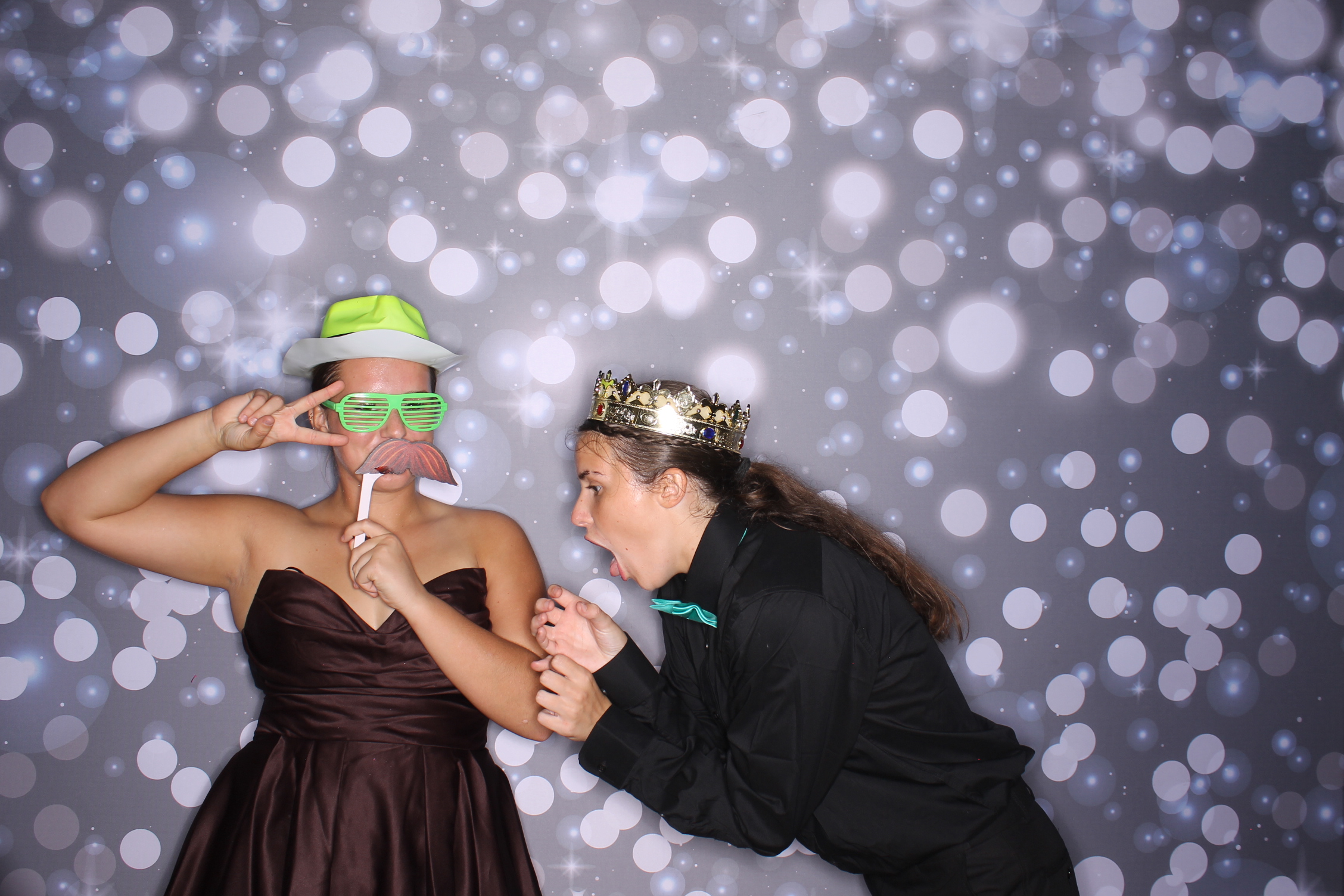 Deer Park Homecoming | View more photos from the event at gallery.photoboothcincy.com/u/PhotoBoothCincy/Deer-Park-Homecoming