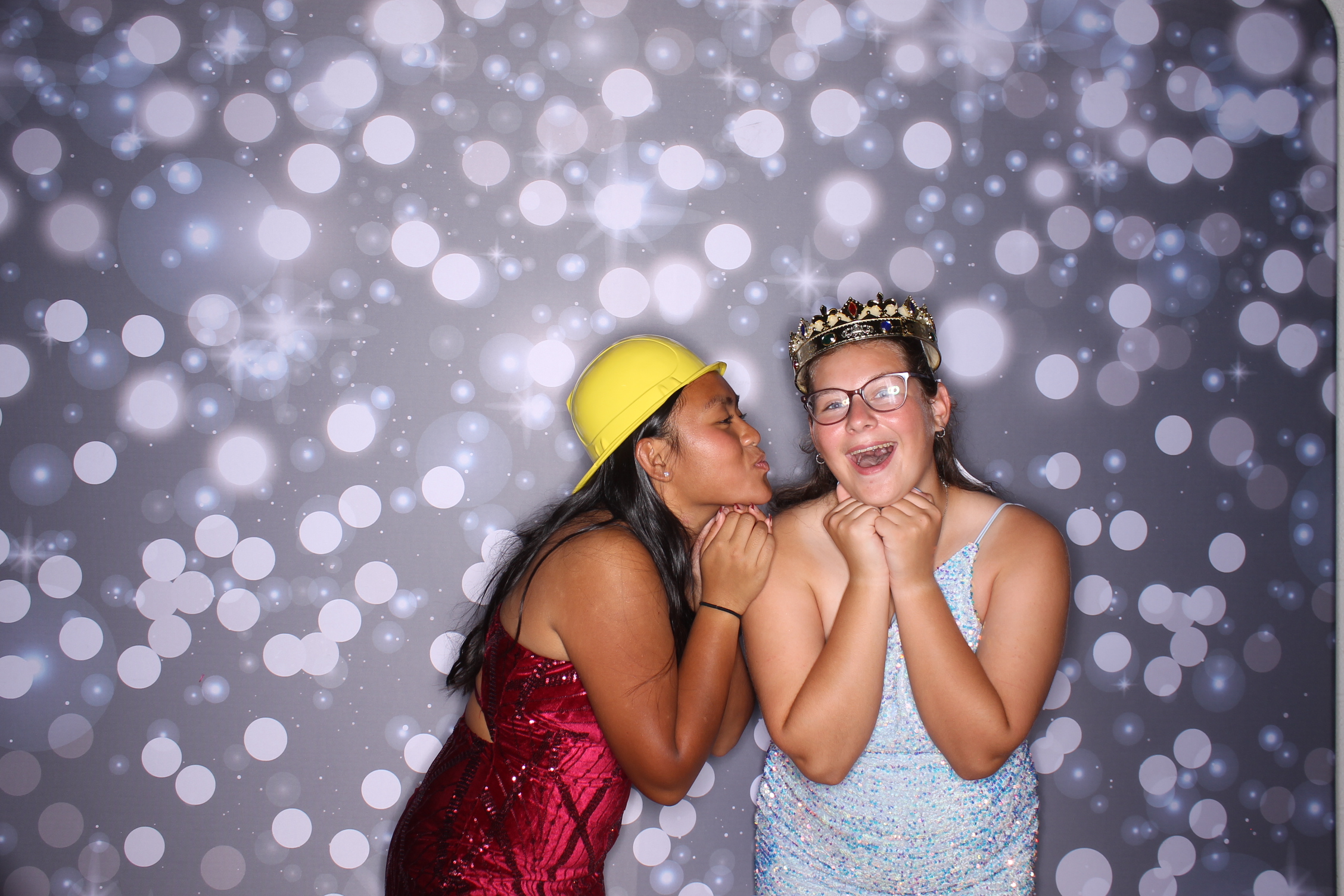 Deer Park Homecoming | View more photos from the event at gallery.photoboothcincy.com/u/PhotoBoothCincy/Deer-Park-Homecoming