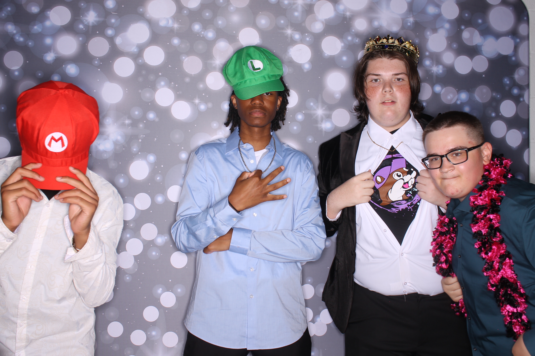 Deer Park Homecoming | View more photos from the event at gallery.photoboothcincy.com/u/PhotoBoothCincy/Deer-Park-Homecoming
