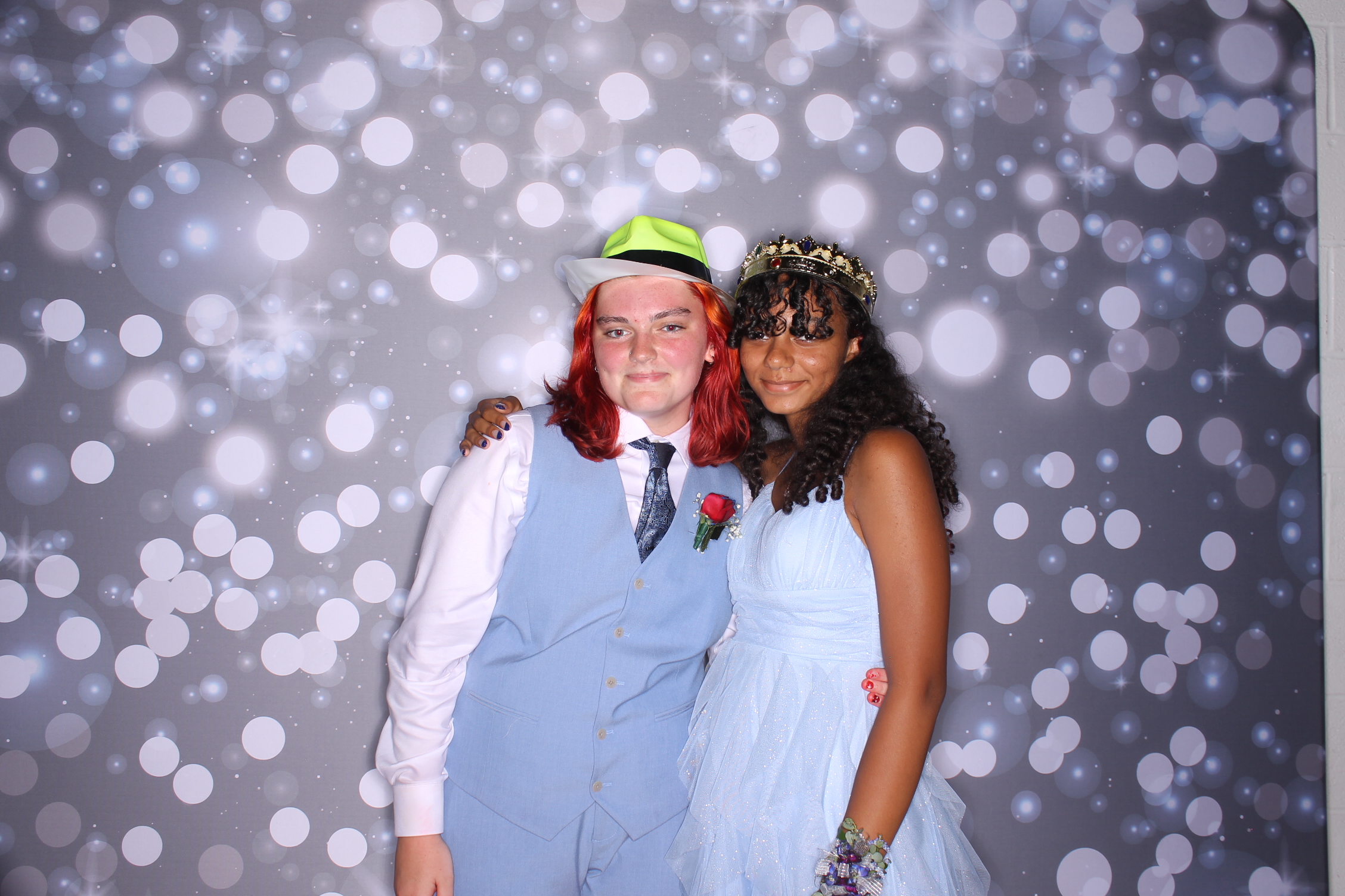 Deer Park Homecoming | View more photos from the event at gallery.photoboothcincy.com/u/PhotoBoothCincy/Deer-Park-Homecoming