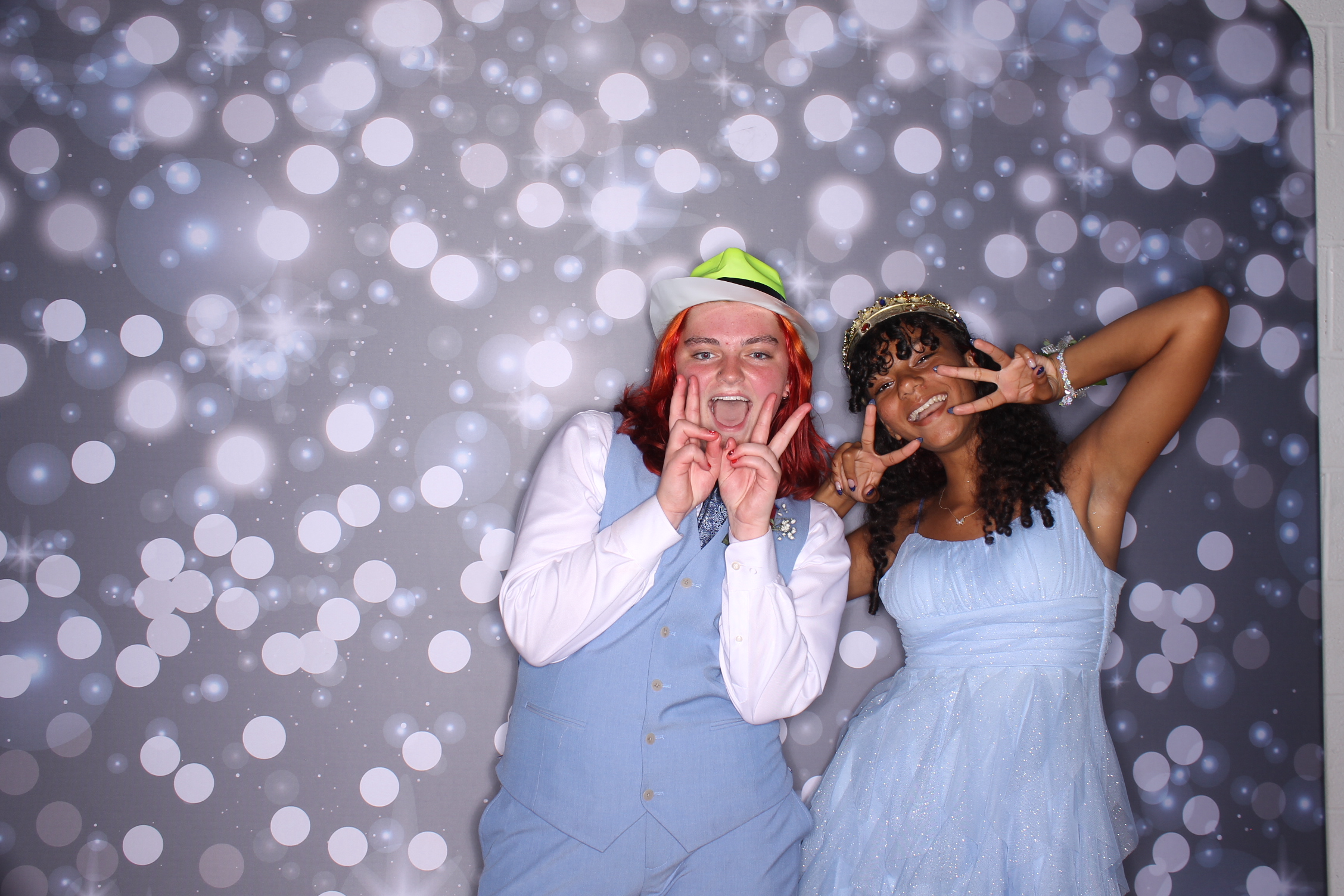Deer Park Homecoming | View more photos from the event at gallery.photoboothcincy.com/u/PhotoBoothCincy/Deer-Park-Homecoming