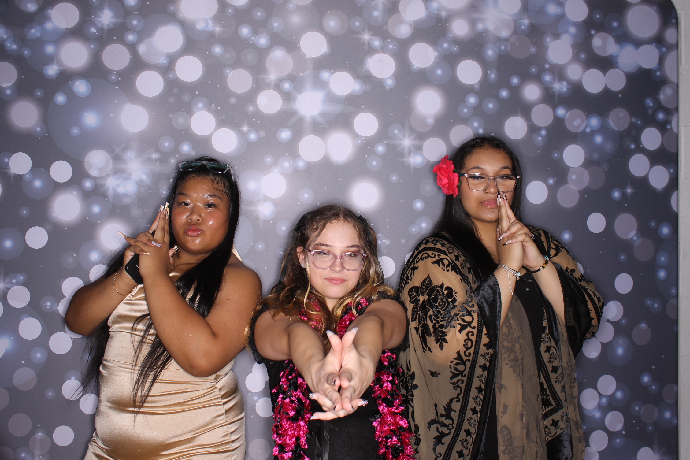 Deer Park Homecoming | View more photos from the event at gallery.photoboothcincy.com/u/PhotoBoothCincy/Deer-Park-Homecoming
