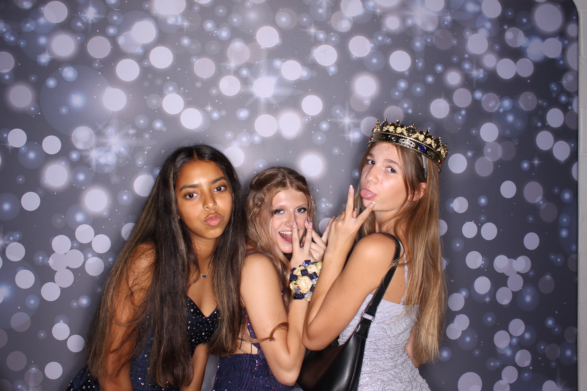 Deer Park Homecoming | View more photos from the event at gallery.photoboothcincy.com/u/PhotoBoothCincy/Deer-Park-Homecoming
