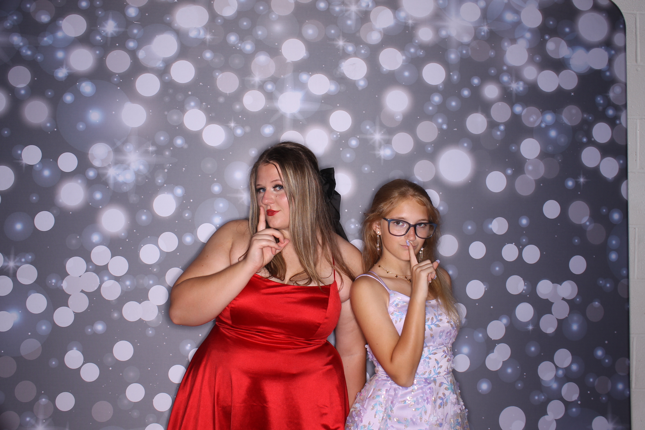 Deer Park Homecoming | View more photos from the event at gallery.photoboothcincy.com/u/PhotoBoothCincy/Deer-Park-Homecoming