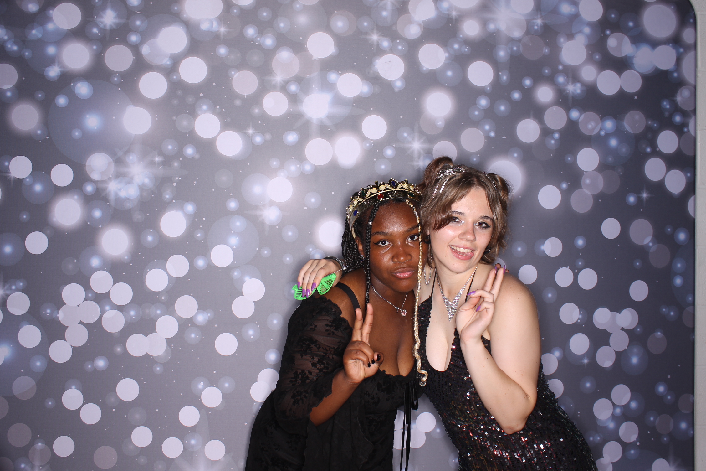 Deer Park Homecoming | View more photos from the event at gallery.photoboothcincy.com/u/PhotoBoothCincy/Deer-Park-Homecoming