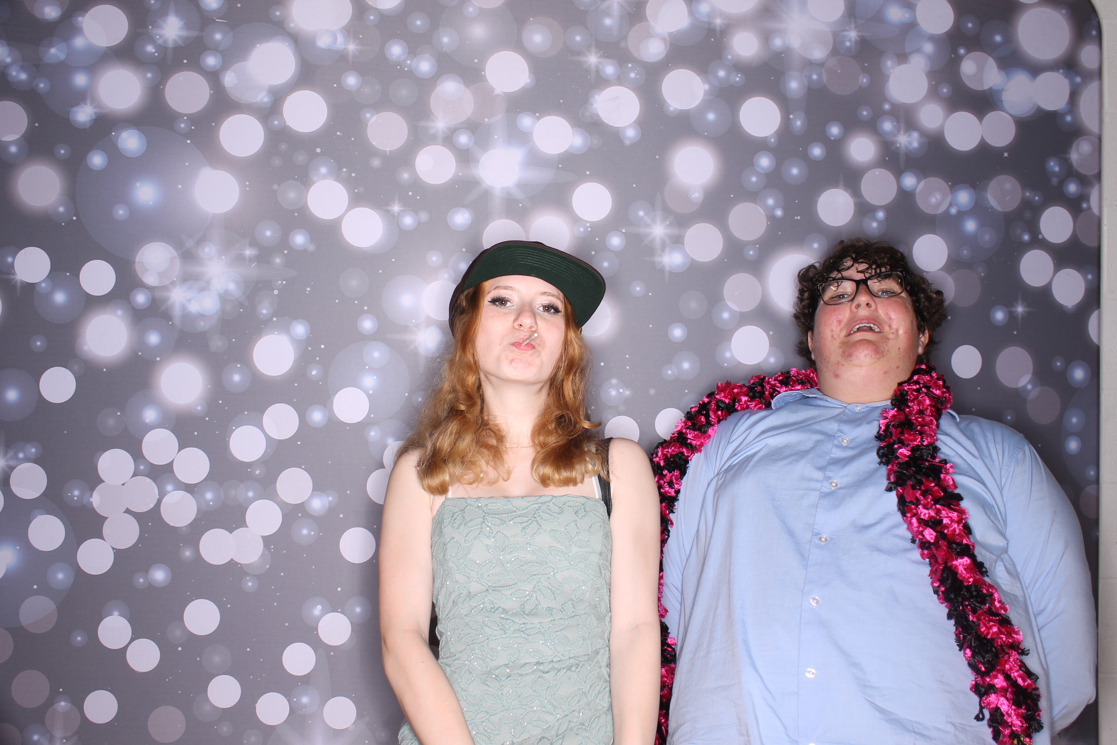Deer Park Homecoming | View more photos from the event at gallery.photoboothcincy.com/u/PhotoBoothCincy/Deer-Park-Homecoming