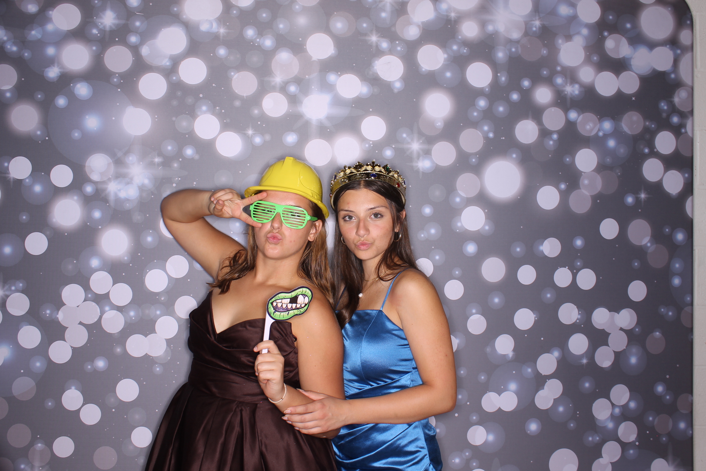 Deer Park Homecoming | View more photos from the event at gallery.photoboothcincy.com/u/PhotoBoothCincy/Deer-Park-Homecoming