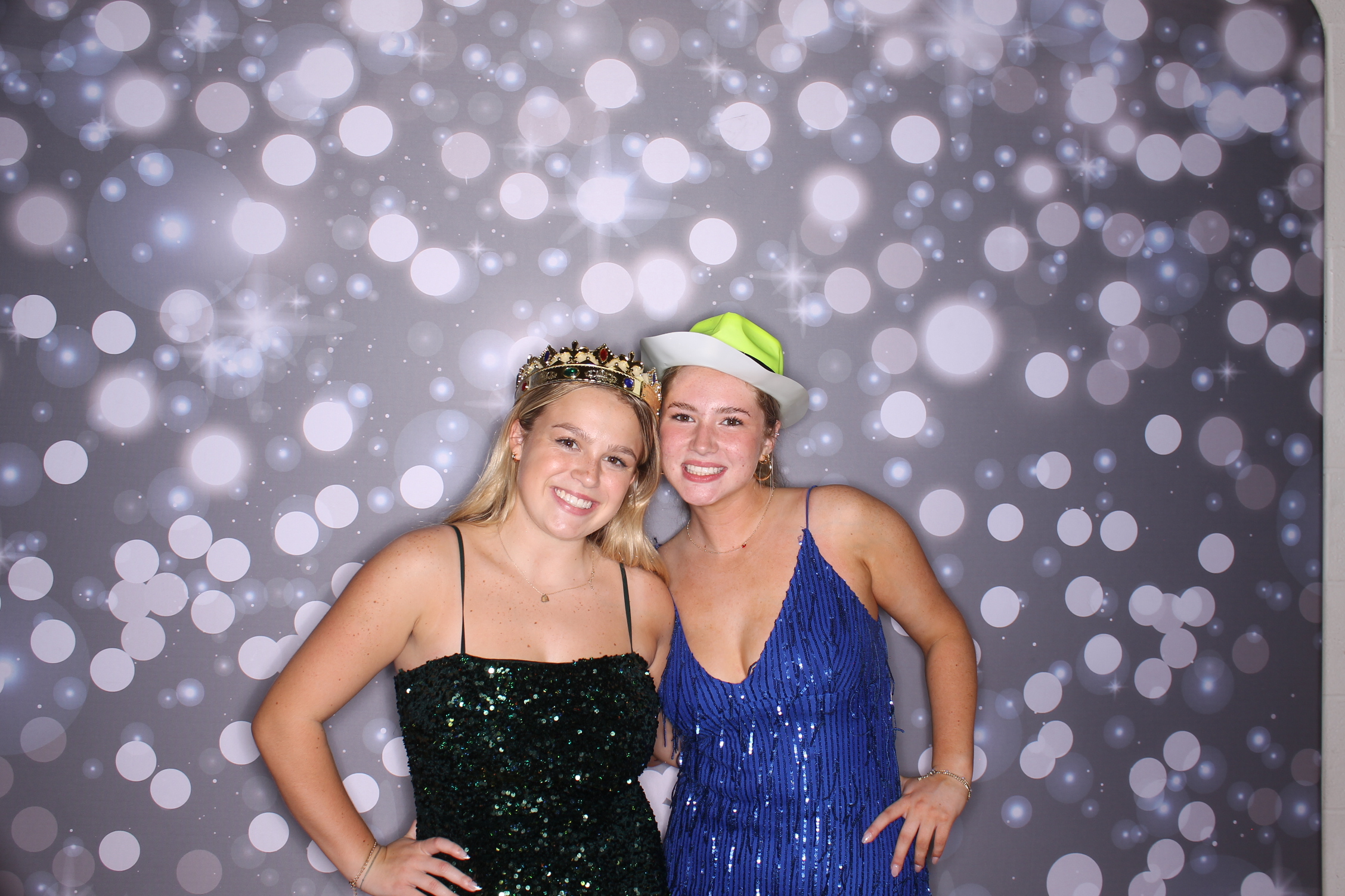 Deer Park Homecoming | View more photos from the event at gallery.photoboothcincy.com/u/PhotoBoothCincy/Deer-Park-Homecoming