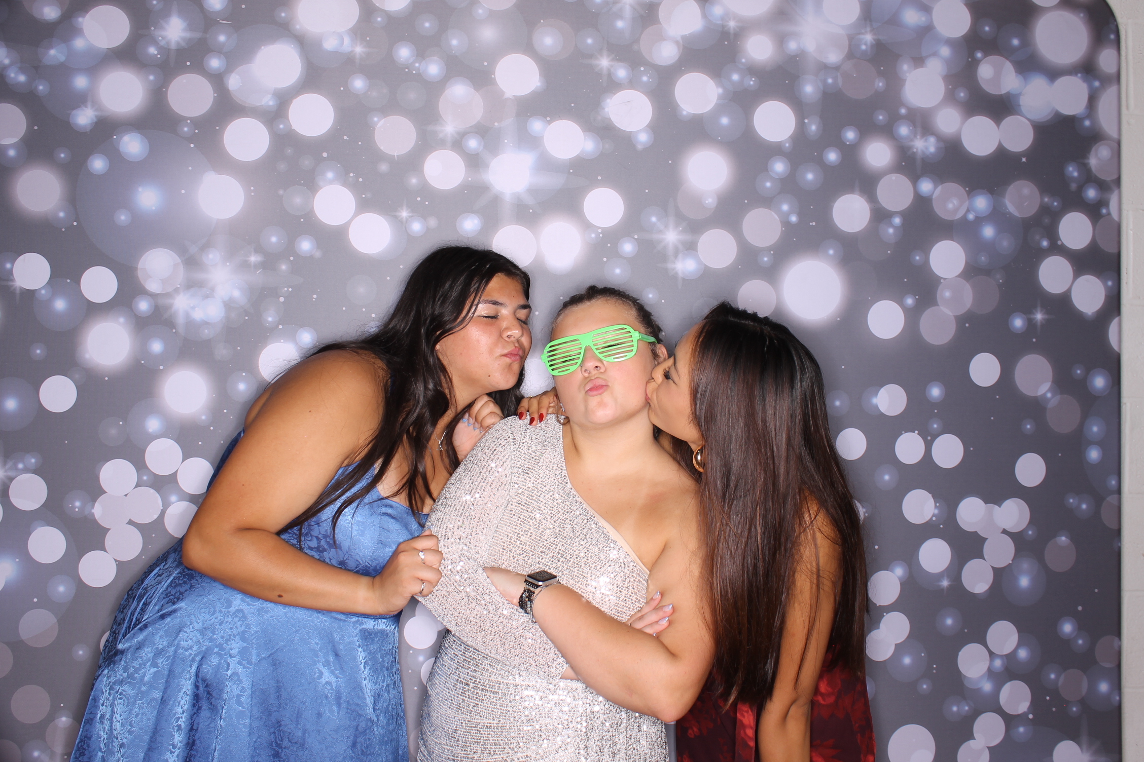 Deer Park Homecoming | View more photos from the event at gallery.photoboothcincy.com/u/PhotoBoothCincy/Deer-Park-Homecoming