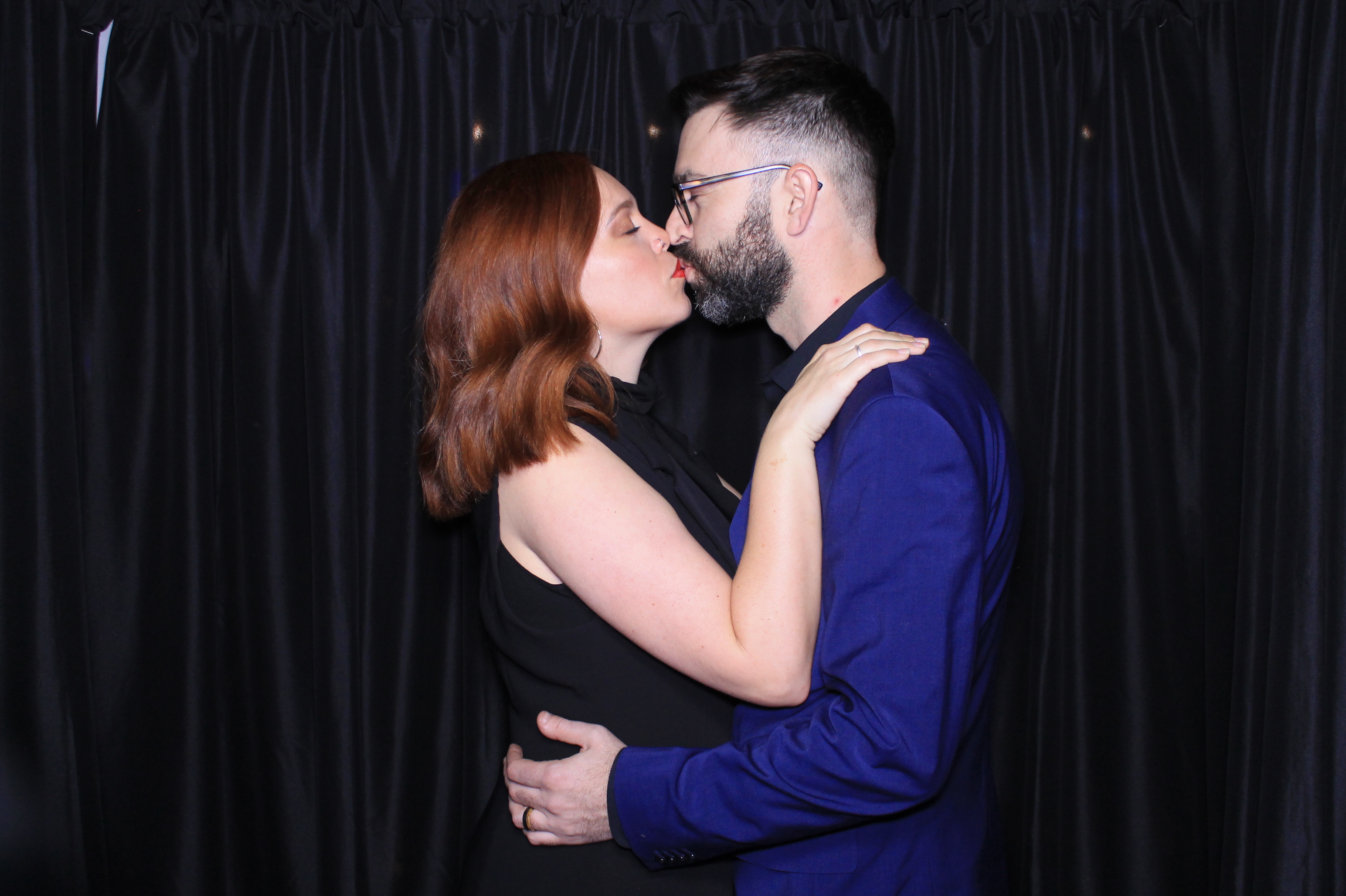Easy Way Holiday Party | View more photos from the event at gallery.photoboothcincy.com/u/PhotoBoothCincy/Easy-Way-Holiday-Party
