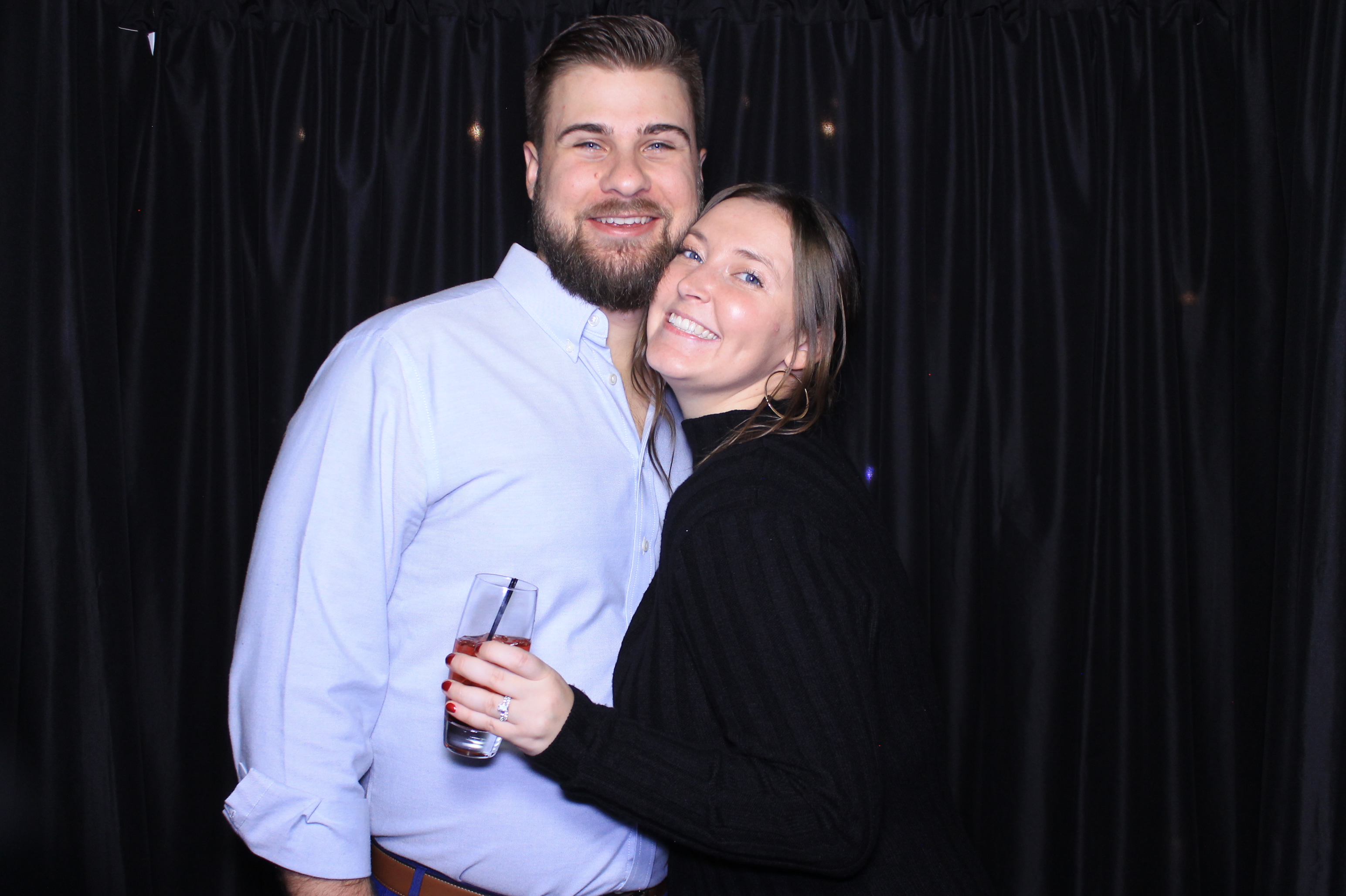 Easy Way Holiday Party | View more photos from the event at gallery.photoboothcincy.com/u/PhotoBoothCincy/Easy-Way-Holiday-Party