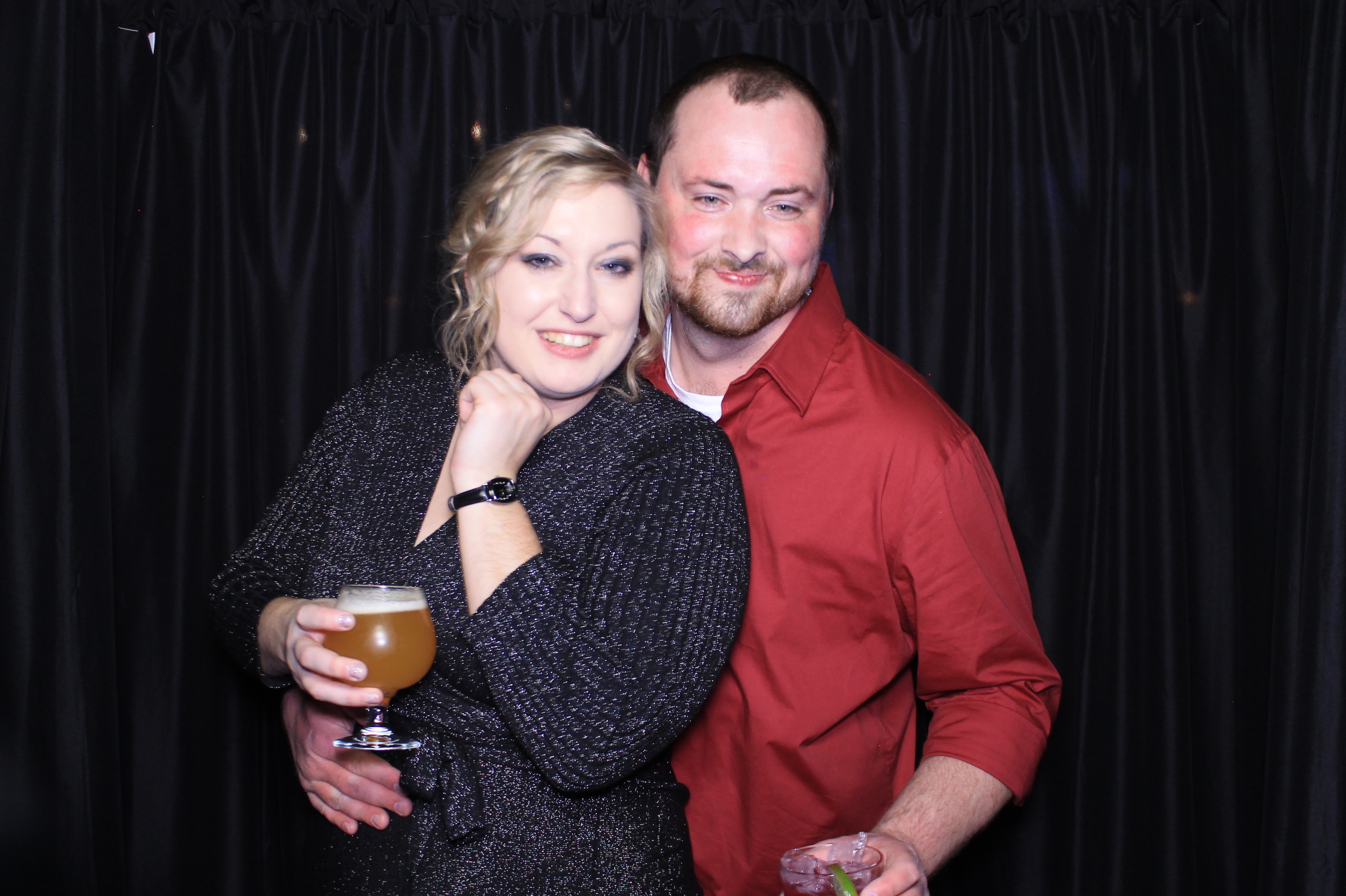 Easy Way Holiday Party | View more photos from the event at gallery.photoboothcincy.com/u/PhotoBoothCincy/Easy-Way-Holiday-Party