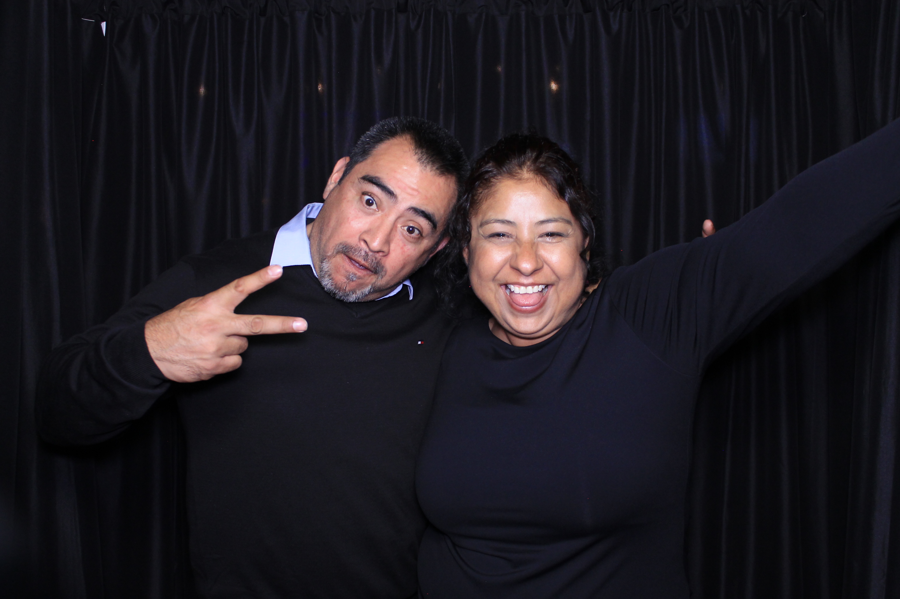 Easy Way Holiday Party | View more photos from the event at gallery.photoboothcincy.com/u/PhotoBoothCincy/Easy-Way-Holiday-Party