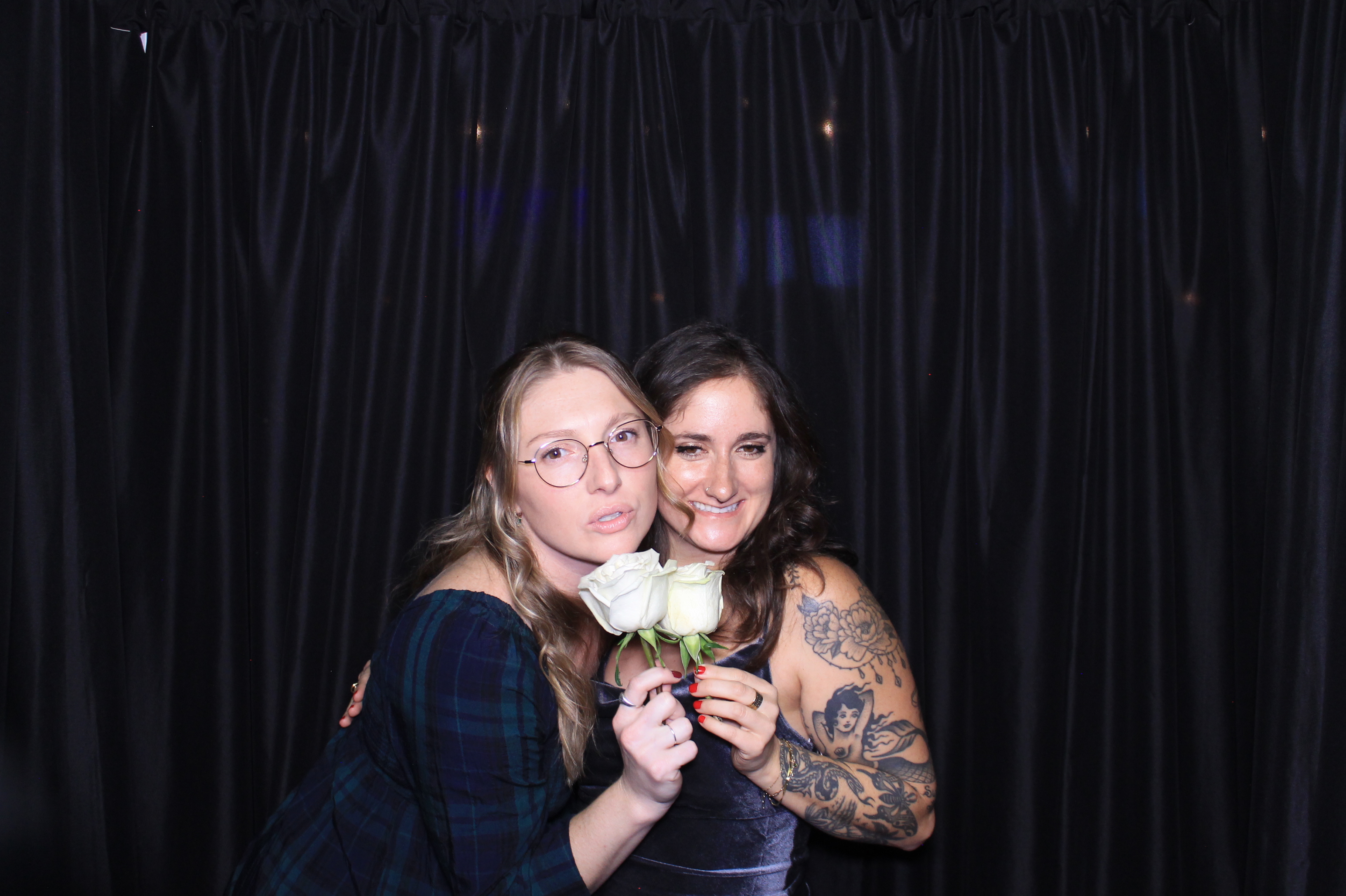 Easy Way Holiday Party | View more photos from the event at gallery.photoboothcincy.com/u/PhotoBoothCincy/Easy-Way-Holiday-Party
